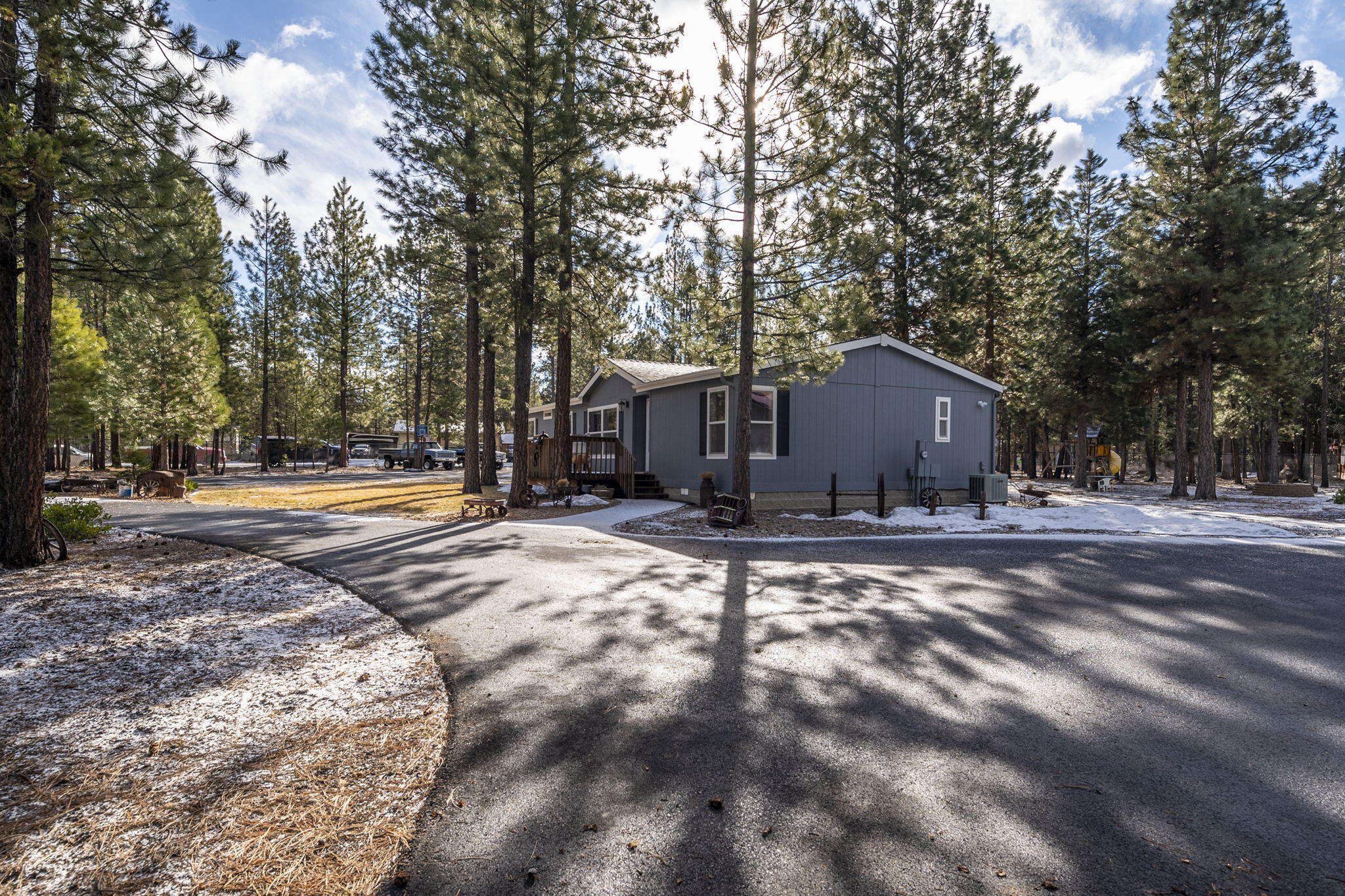 La Pine, Oregon, 97739, United States, 3 Bedrooms Bedrooms, ,2 BathroomsBathrooms,Residential,For Sale,2040090