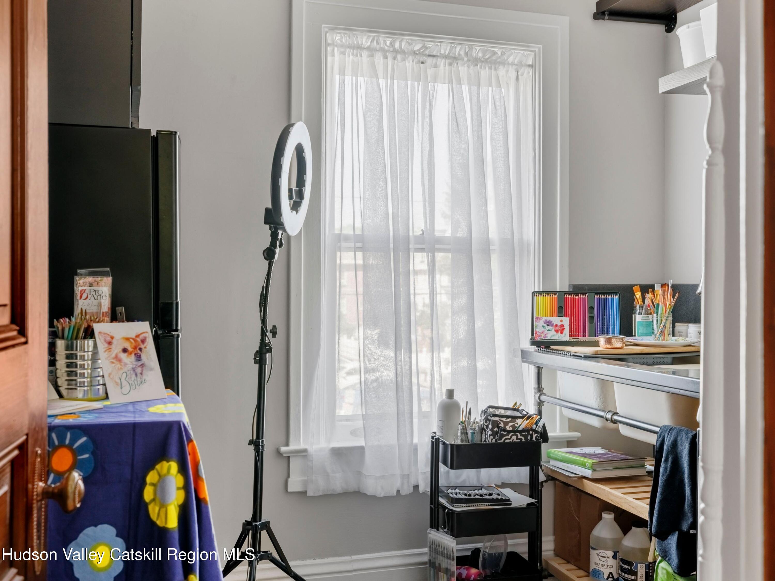 Saugerties, New York, 12477, United States, 3 Bedrooms Bedrooms, ,2 BathroomsBathrooms,Residential,For Sale,1874966