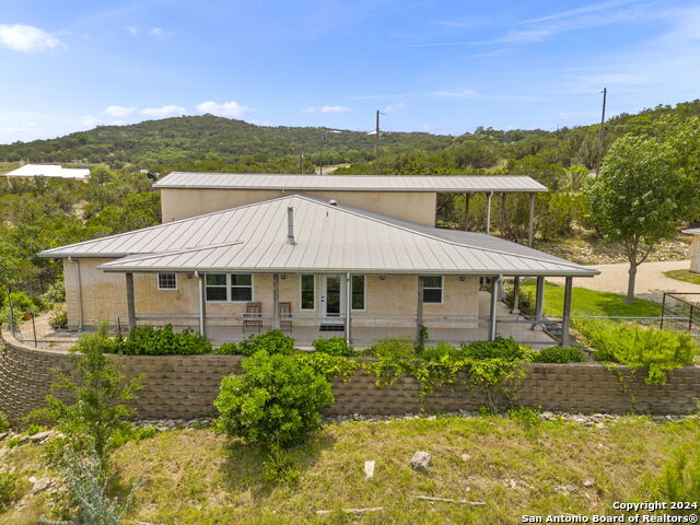 499 SADDLEBACK RIDGE TRL, Bandera, Texas, 78003, United States, 3 Bedrooms Bedrooms, ,3 BathroomsBathrooms,Residential,For Sale,499 SADDLEBACK RIDGE TRL,1618821