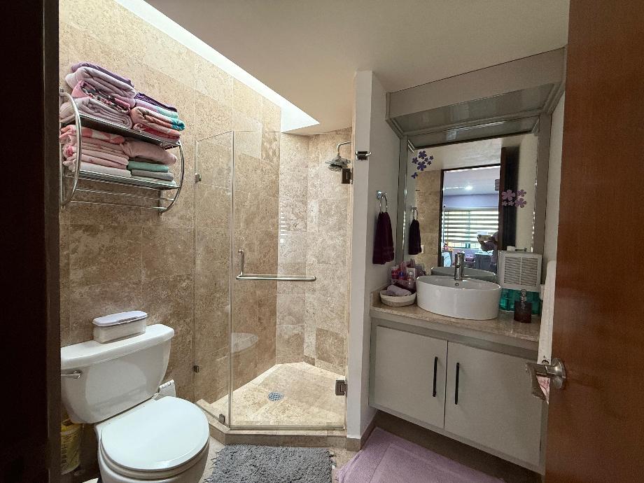 Huixquilucan, Estado de méxico, 52785, Mexico, 3 Bedrooms Bedrooms, ,3 BathroomsBathrooms,Residential,For Sale,1713420