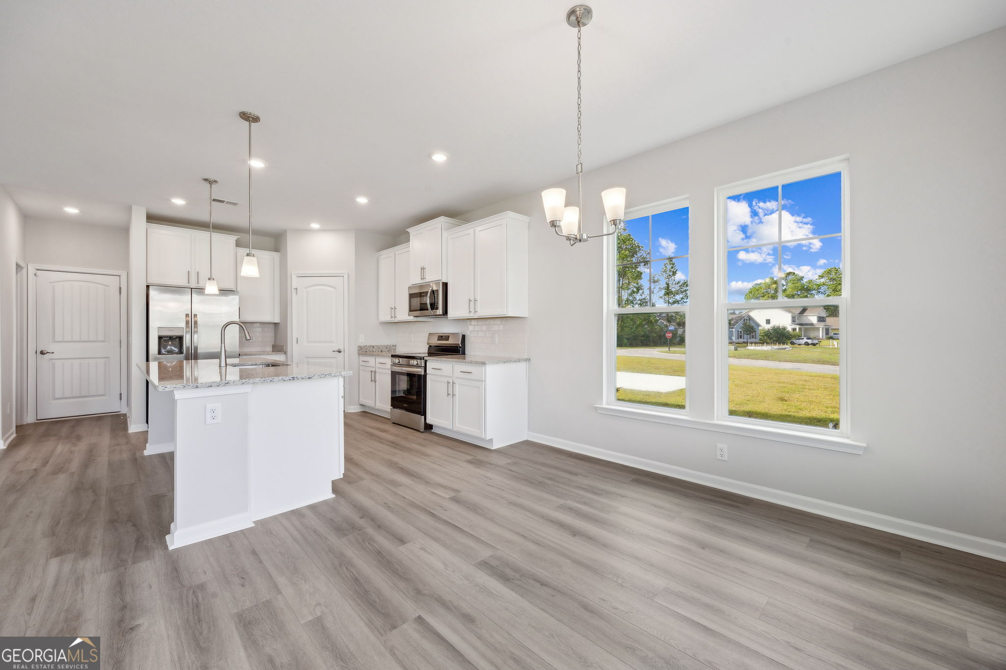 St. Marys, Georgia, 31558, United States, 4 Bedrooms Bedrooms, ,3 BathroomsBathrooms,Residential,For Sale,1962836