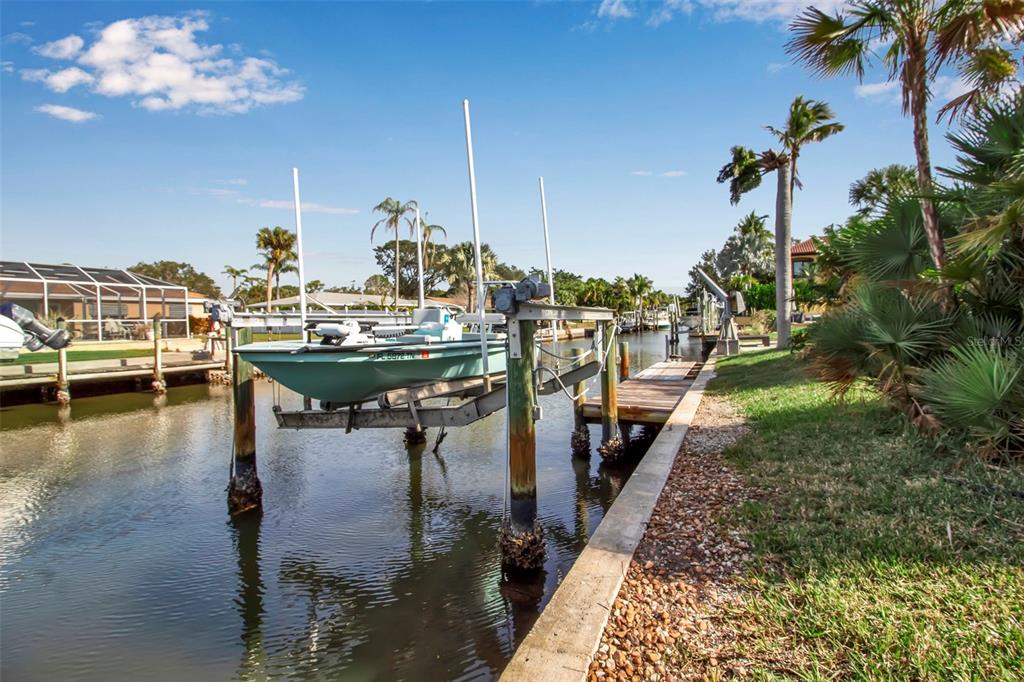 Sarasota, Florida, 34231, United States, 3 Bedrooms Bedrooms, ,2 BathroomsBathrooms,Residential,For Sale,1988164