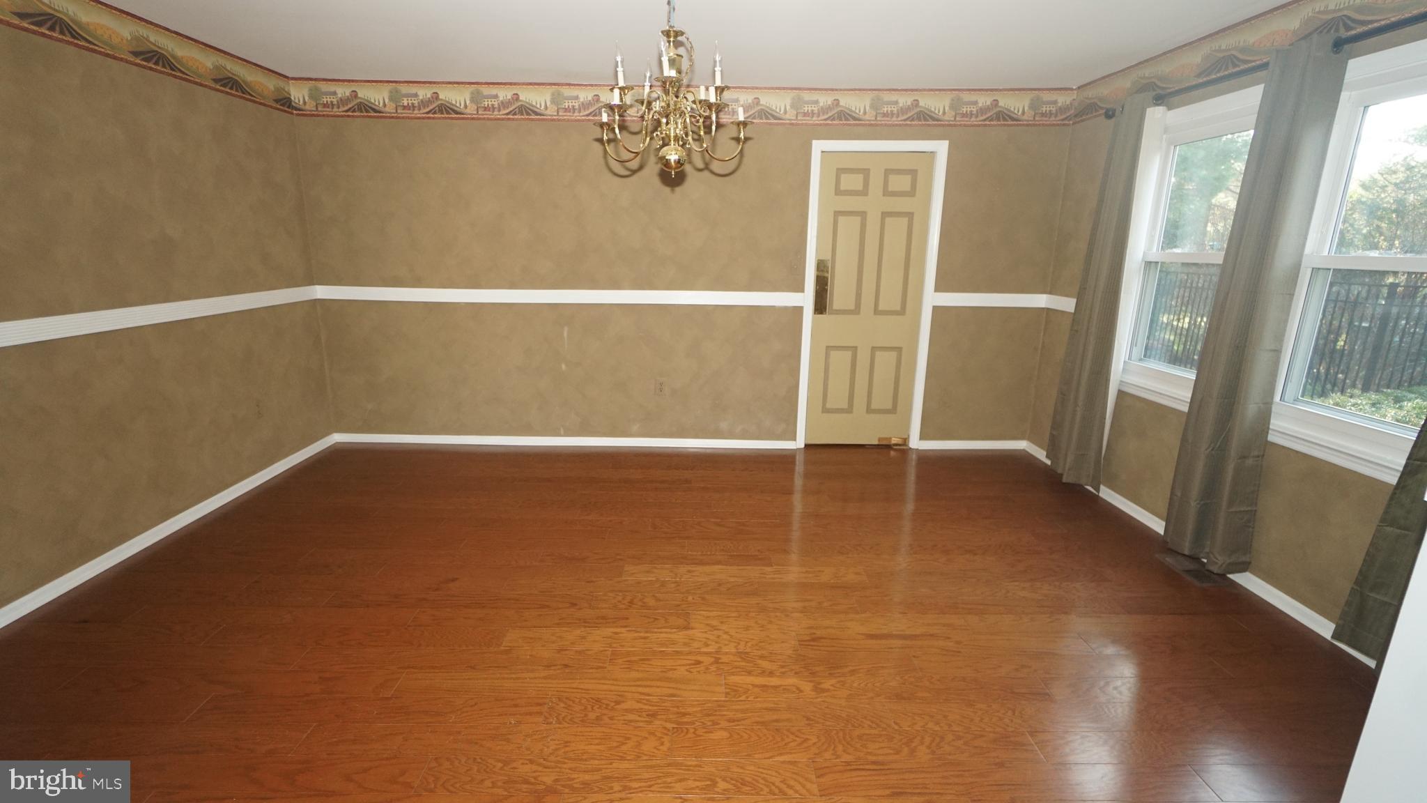 YARDLEY, Pennsylvania, 19067, United States, 4 Bedrooms Bedrooms, ,3 BathroomsBathrooms,Residential,For Sale,1988556