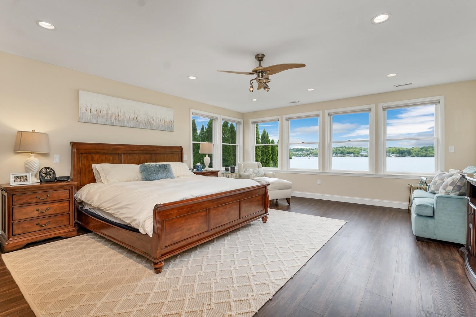 Laconia, New Hampshire, 03246, United States, 5 Bedrooms Bedrooms, ,3 BathroomsBathrooms,Residential,For Sale,1826870