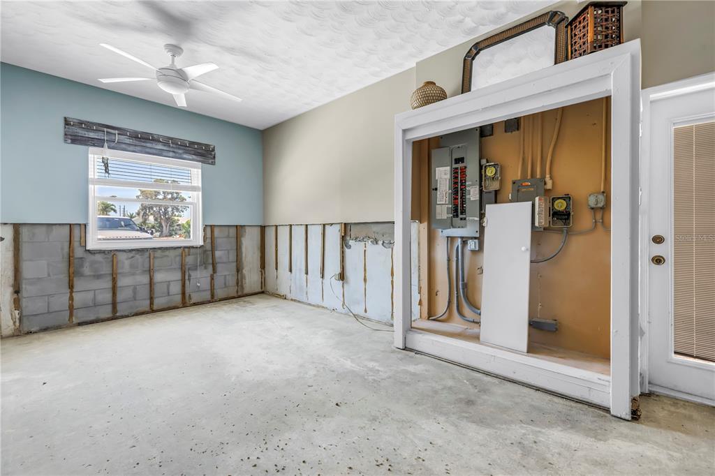 St Pete Beach, Florida, 33706, United States, 3 Bedrooms Bedrooms, ,2 BathroomsBathrooms,Residential,For Sale,1942197
