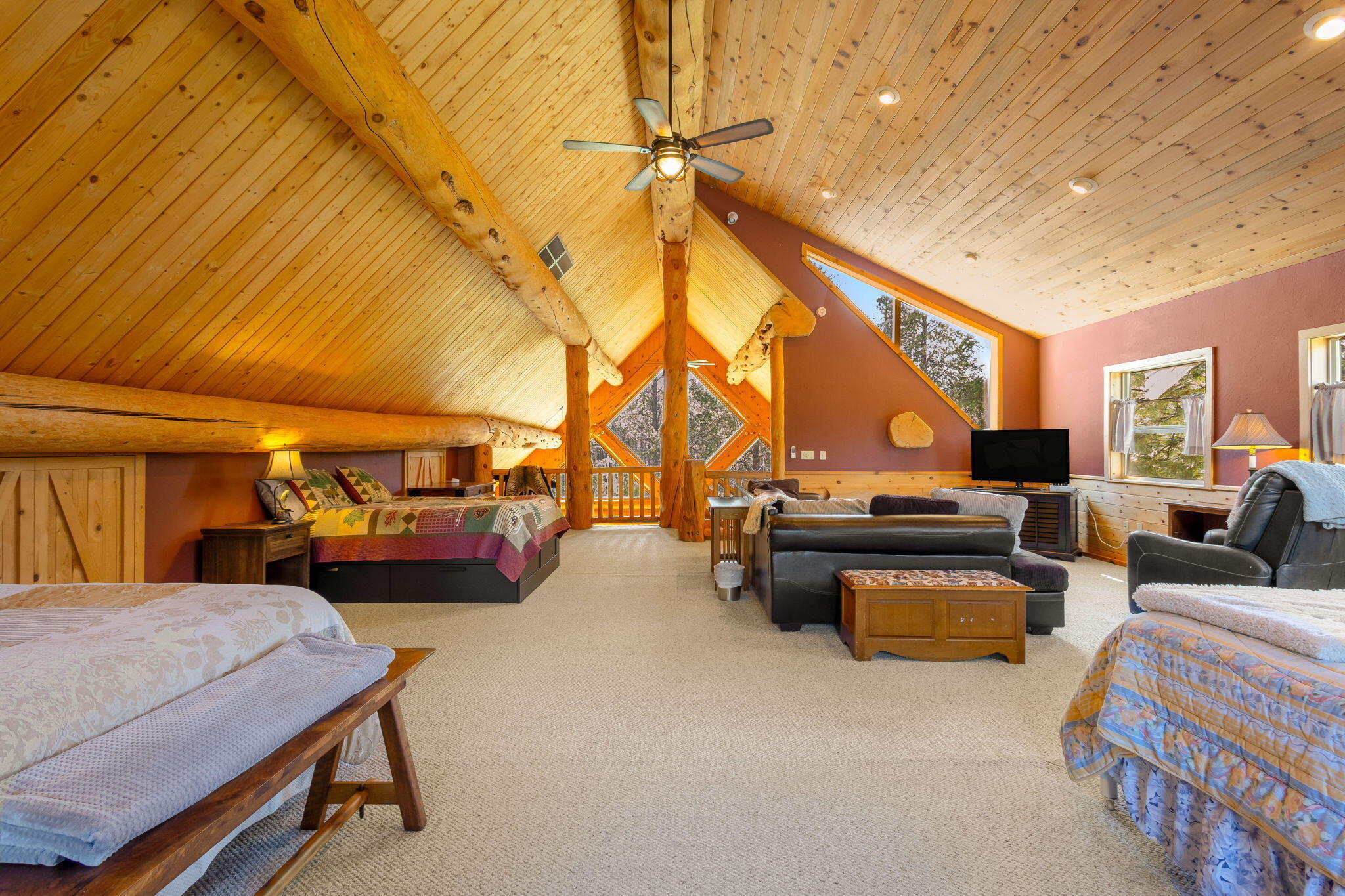 Bend, Oregon, 97707, United States, 3 Bedrooms Bedrooms, ,2 BathroomsBathrooms,Residential,For Sale,1983527