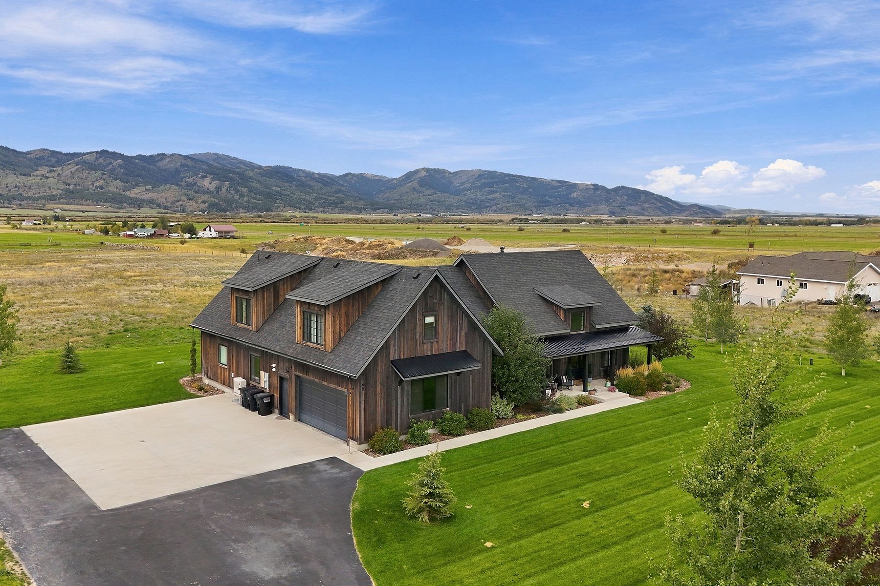  Turnkey Mountain Retreat - 物件實景
