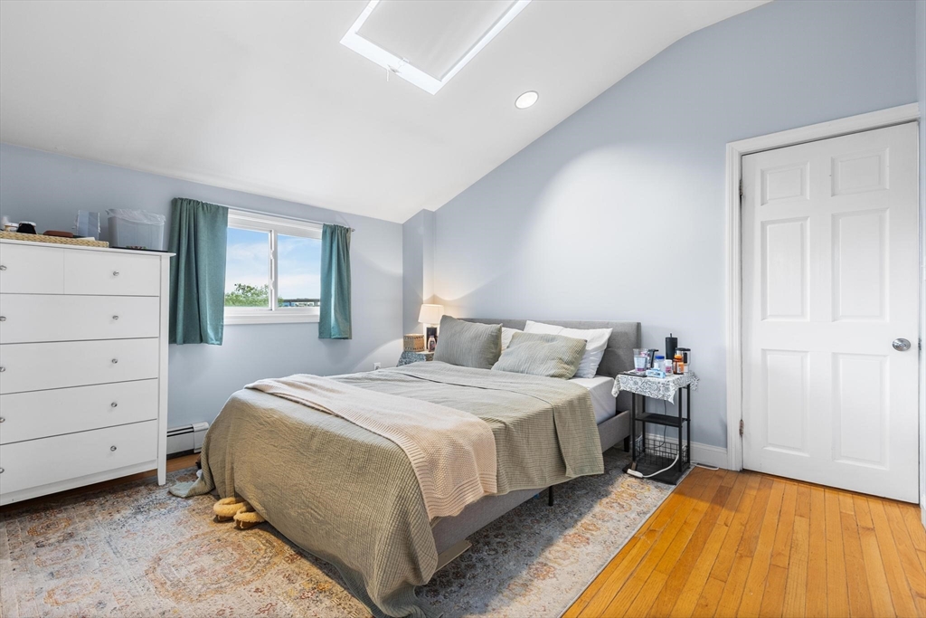 Boston, Massachusetts, 02129, United States, 5 Bedrooms Bedrooms, ,2 BathroomsBathrooms,Residential,For Sale,1890648