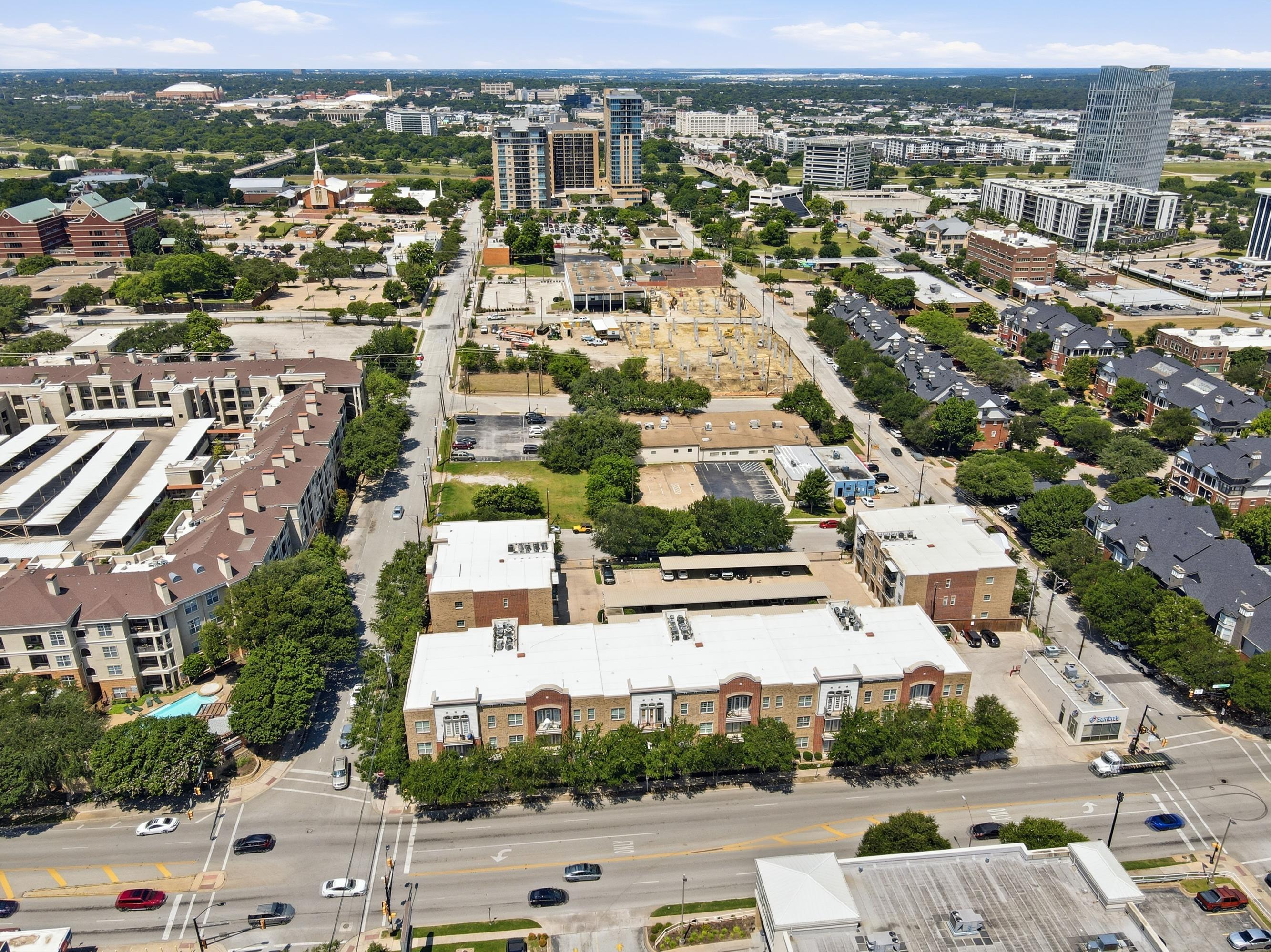  Lock-and-Leave Retreat in Downtown Fort Worth - 物件實景