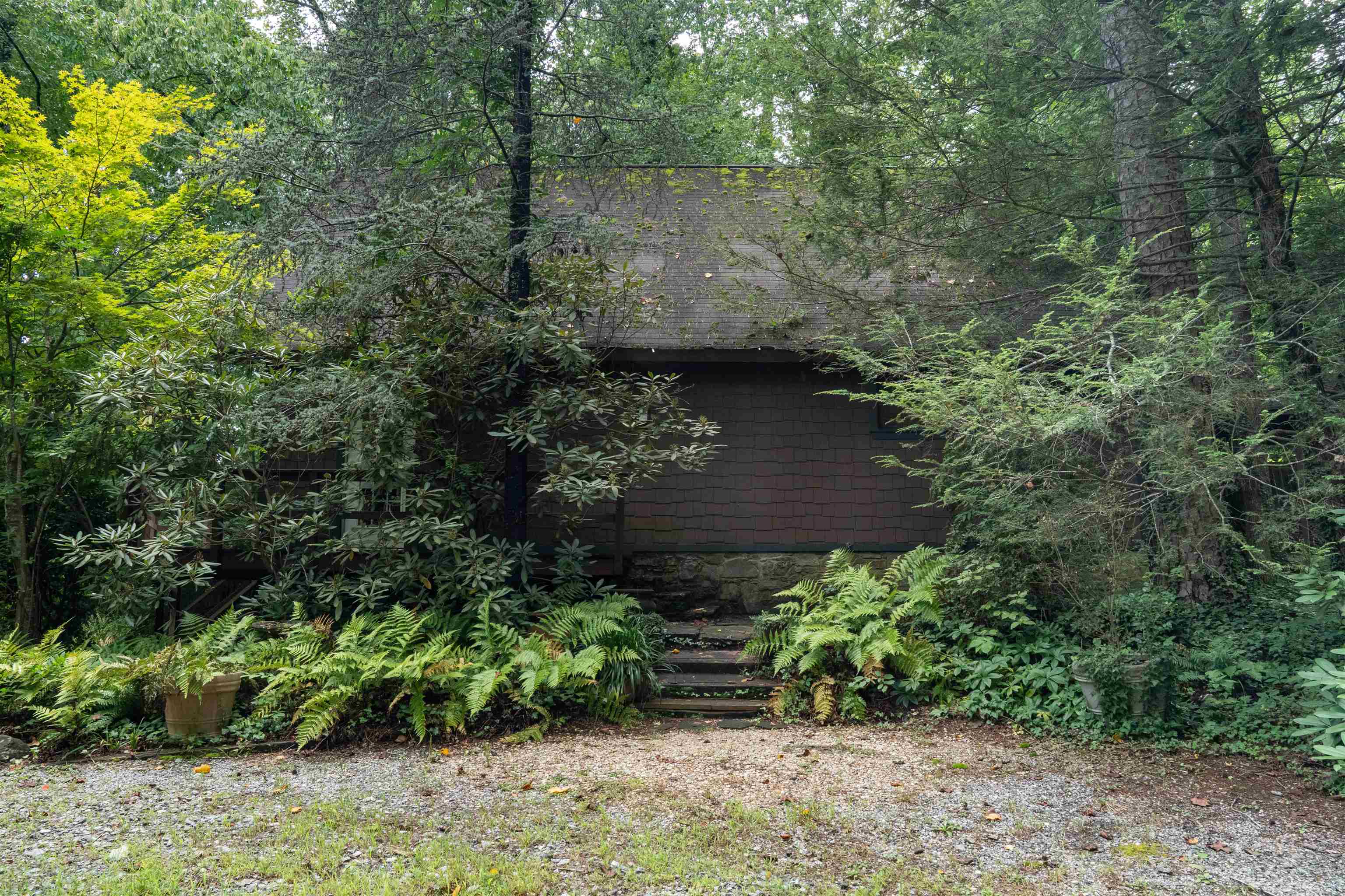 Landrum, South Carolina, 29356, United States, 2 Bedrooms Bedrooms, ,2 BathroomsBathrooms,Residential,For Sale,1750031