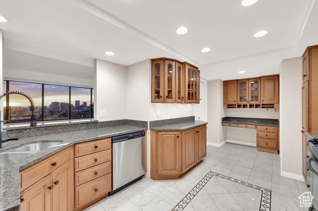 Salt Lake City, Utah, 84102, United States, 2 Bedrooms Bedrooms, ,2 BathroomsBathrooms,Residential,For Sale,1974232