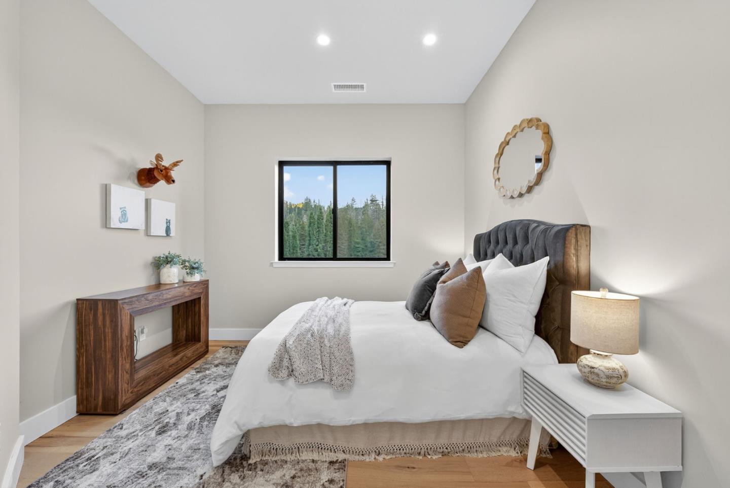 Boulder Creek, California, 95006, United States, 5 Bedrooms Bedrooms, ,4 BathroomsBathrooms,Residential,For Sale,1991450