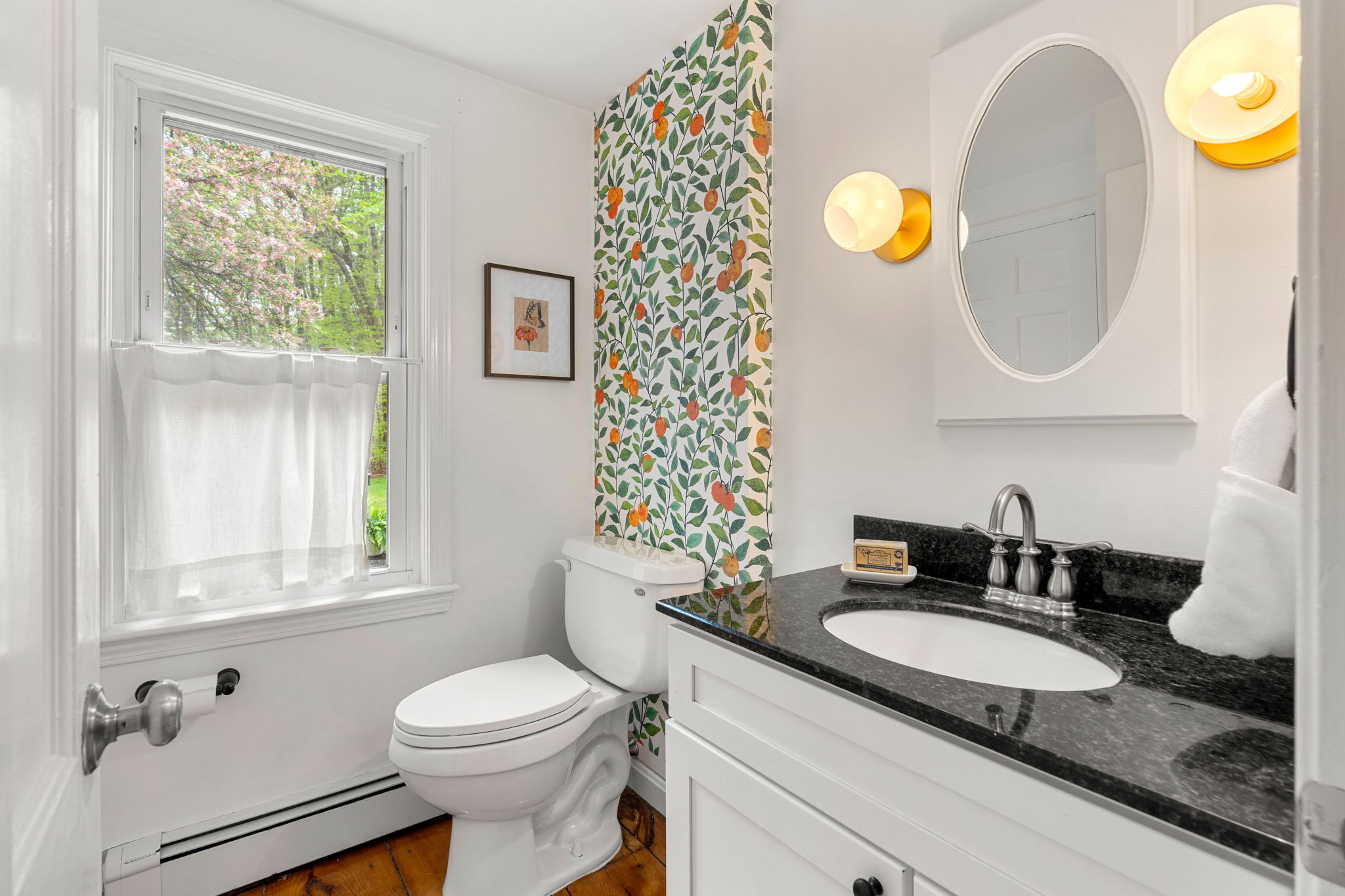  156 Washington St, Boxford, MA, 01921 - 物件實景