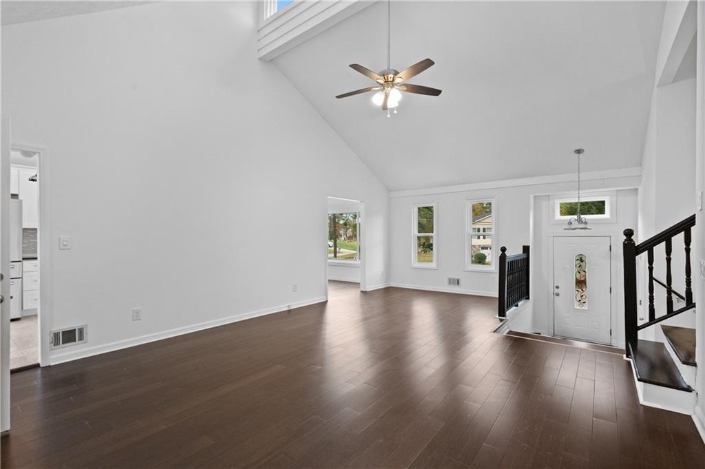 Marietta, Georgia, 30066, United States, 4 Bedrooms Bedrooms, ,3 BathroomsBathrooms,Residential,For Sale,1986334