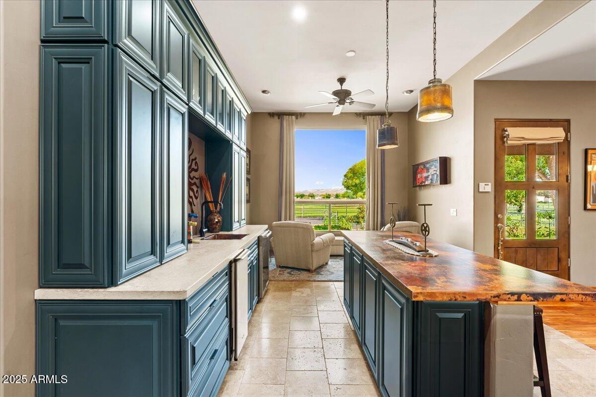 Camp Verde, Arizona, 86322, United States, 4 Bedrooms Bedrooms, ,3 BathroomsBathrooms,Residential,For Sale,1997165