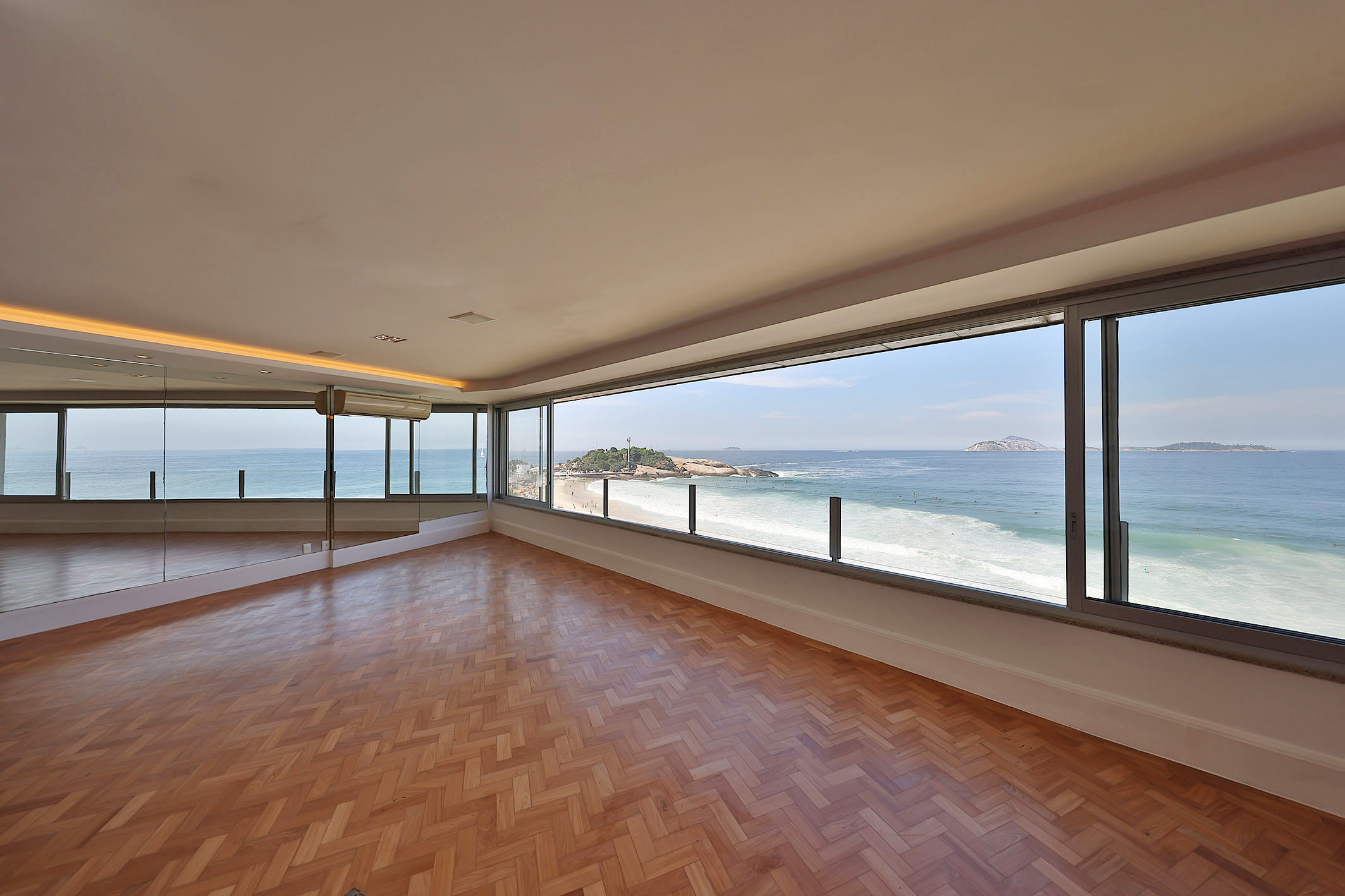  Exclusive penthouse with open views on Francisco Bhering - 物件實景