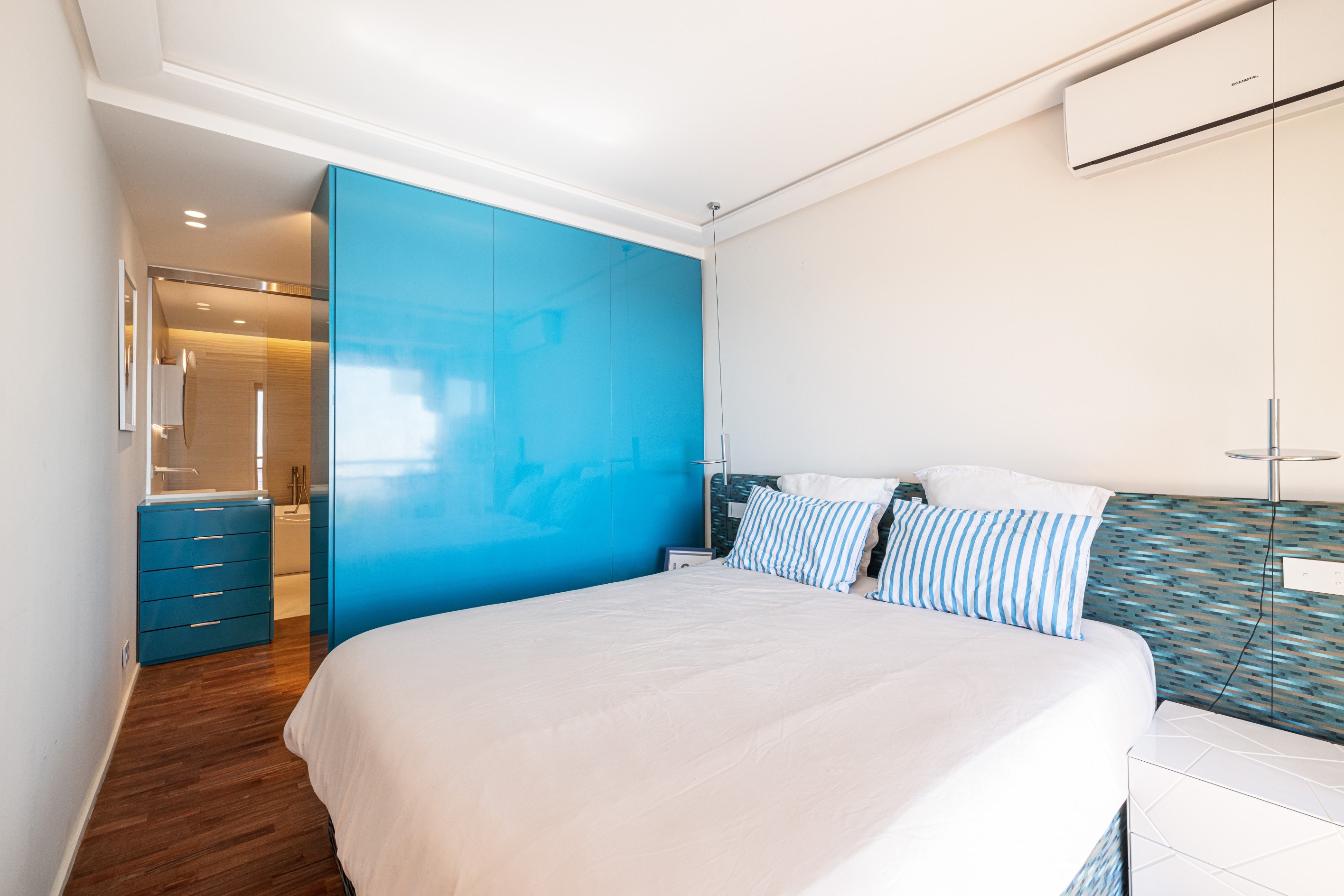  3-room apartment for sale in Villefranche-sur-Mer with panoramic sea views, Gol… - 物件實景