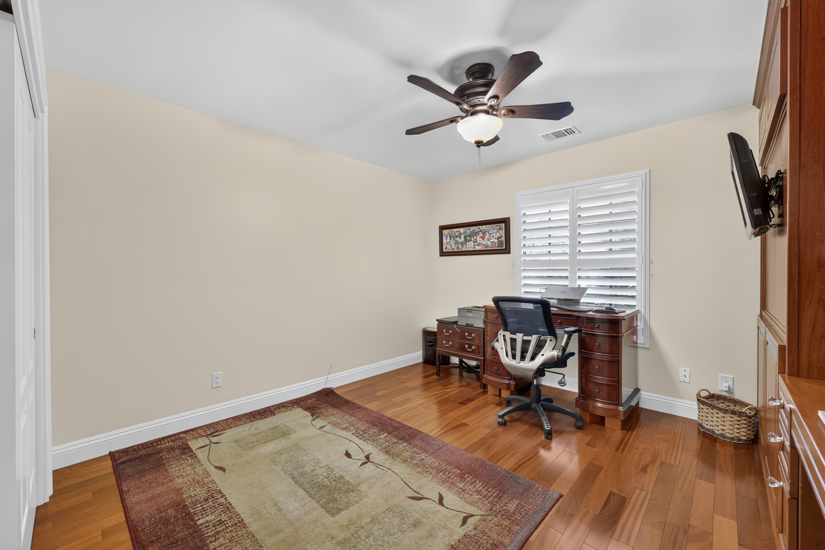  1073 Harrington Way, Carmichael, CA 95608 - 物件實景