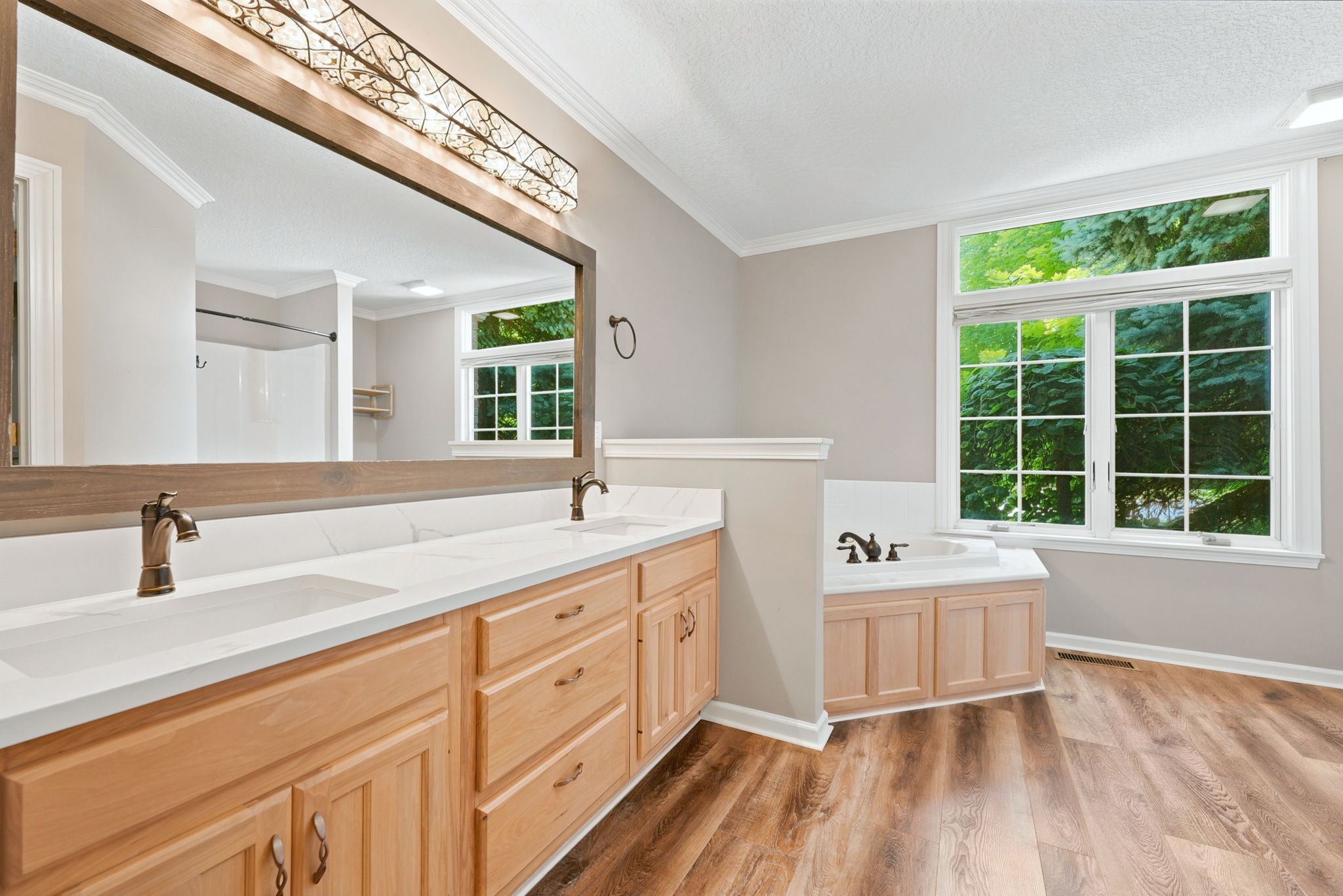  Excellent 3 Bedroom Home with Finished Basement in Fort Wayne - 物件實景
