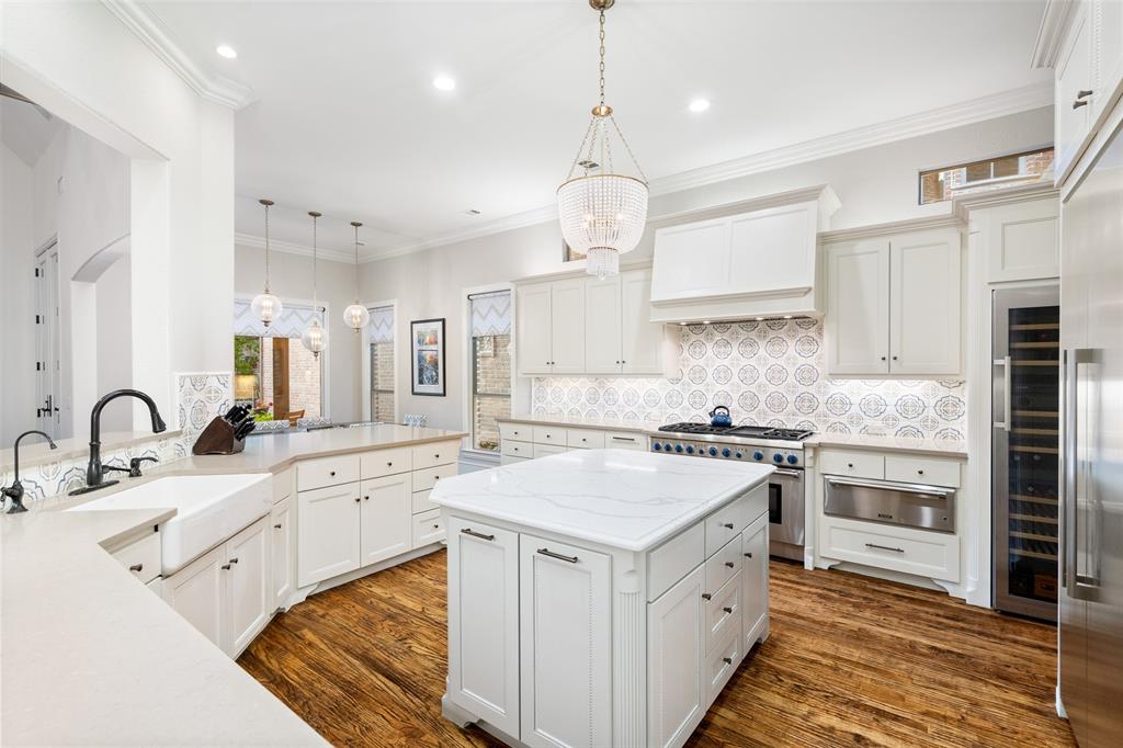 5641 Fairfax Drive