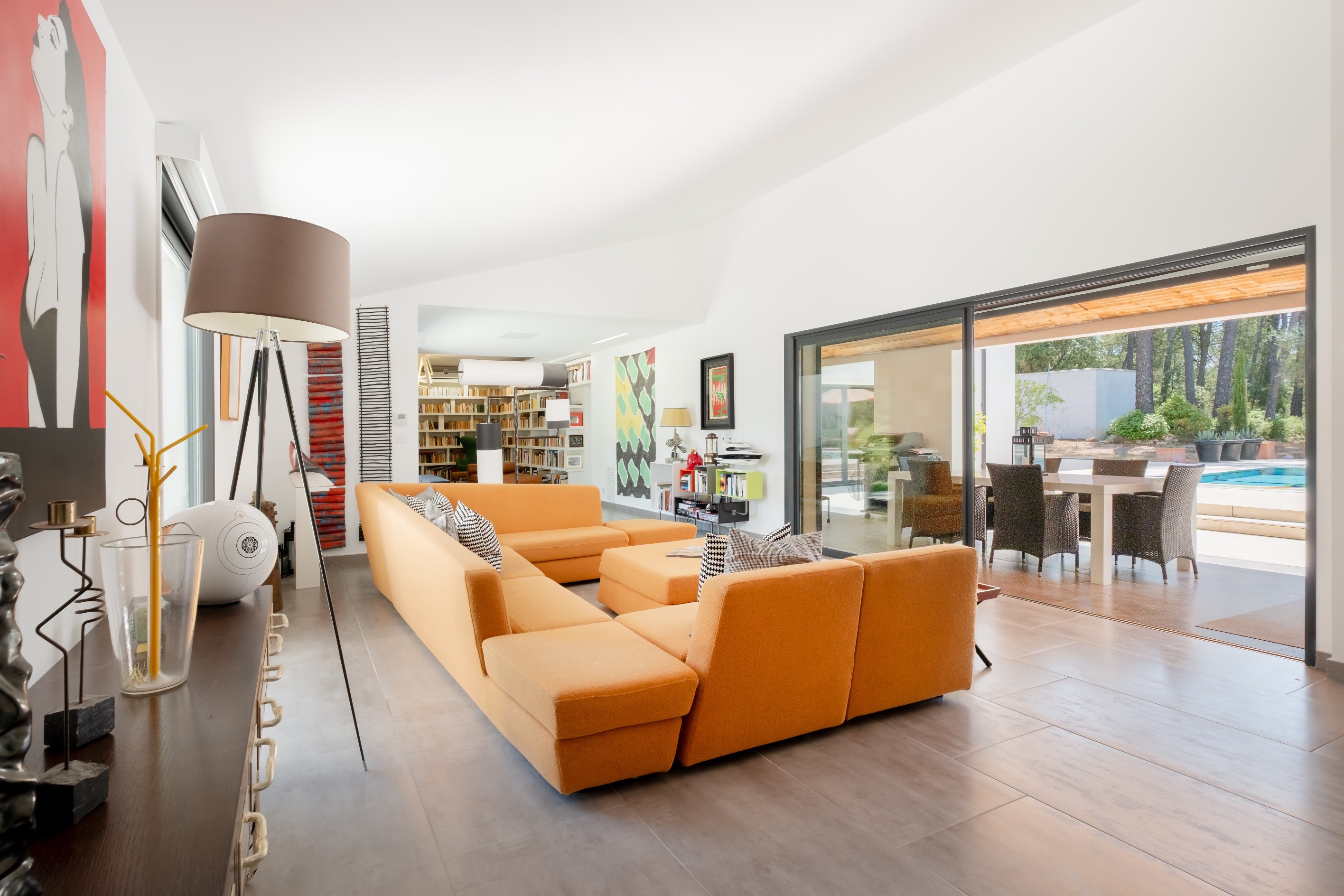 Exceptional property with designer villa, 13,000 m² grounds and rare features - 物件實景