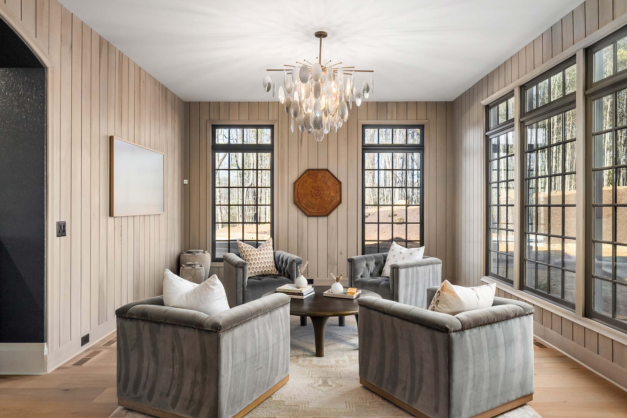  Timeless Craftsmanship in Gated Estate on Over Two Private Acres - 物件實景