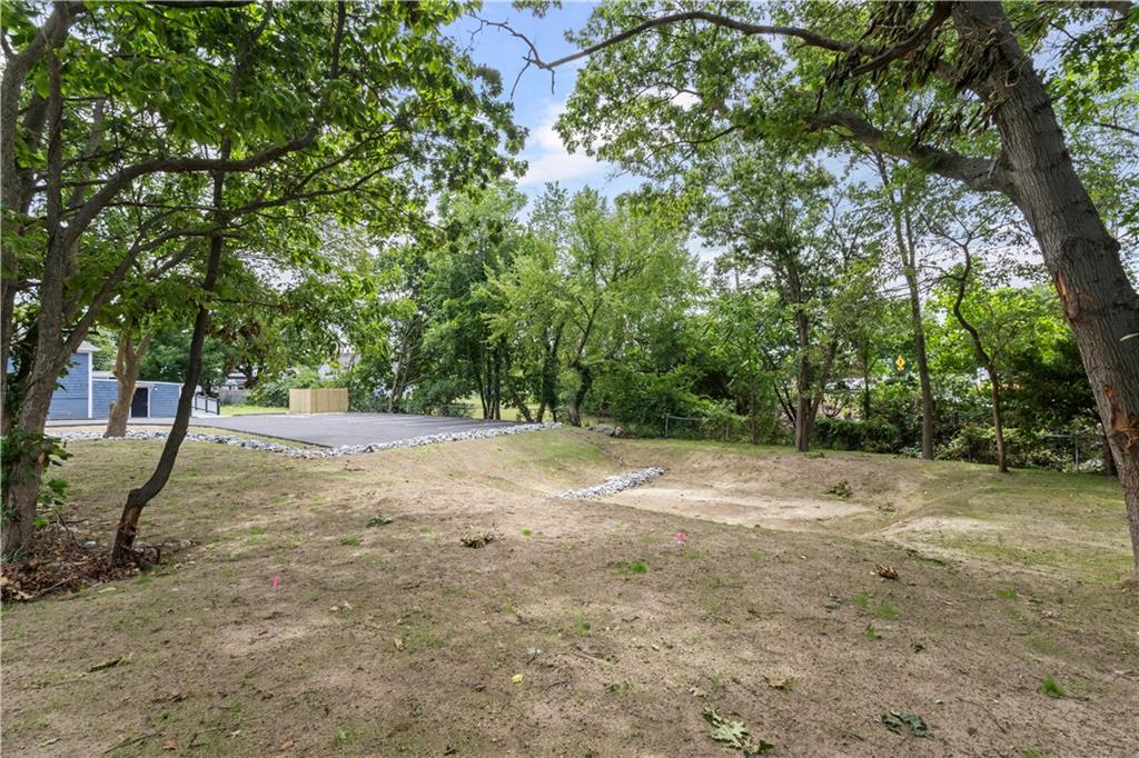 Warwick, Rhode Island, 02886, United States, 4 Bedrooms Bedrooms, ,3 BathroomsBathrooms,Residential,For Sale,2005467