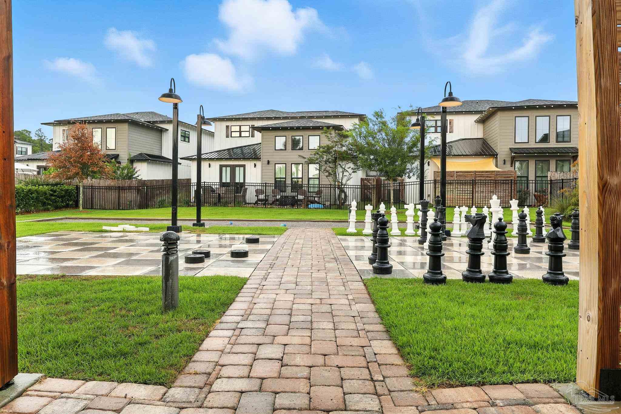 Pensacola, Florida, 32507, United States, 3 Bedrooms Bedrooms, ,3 BathroomsBathrooms,Residential,For Sale,1956386