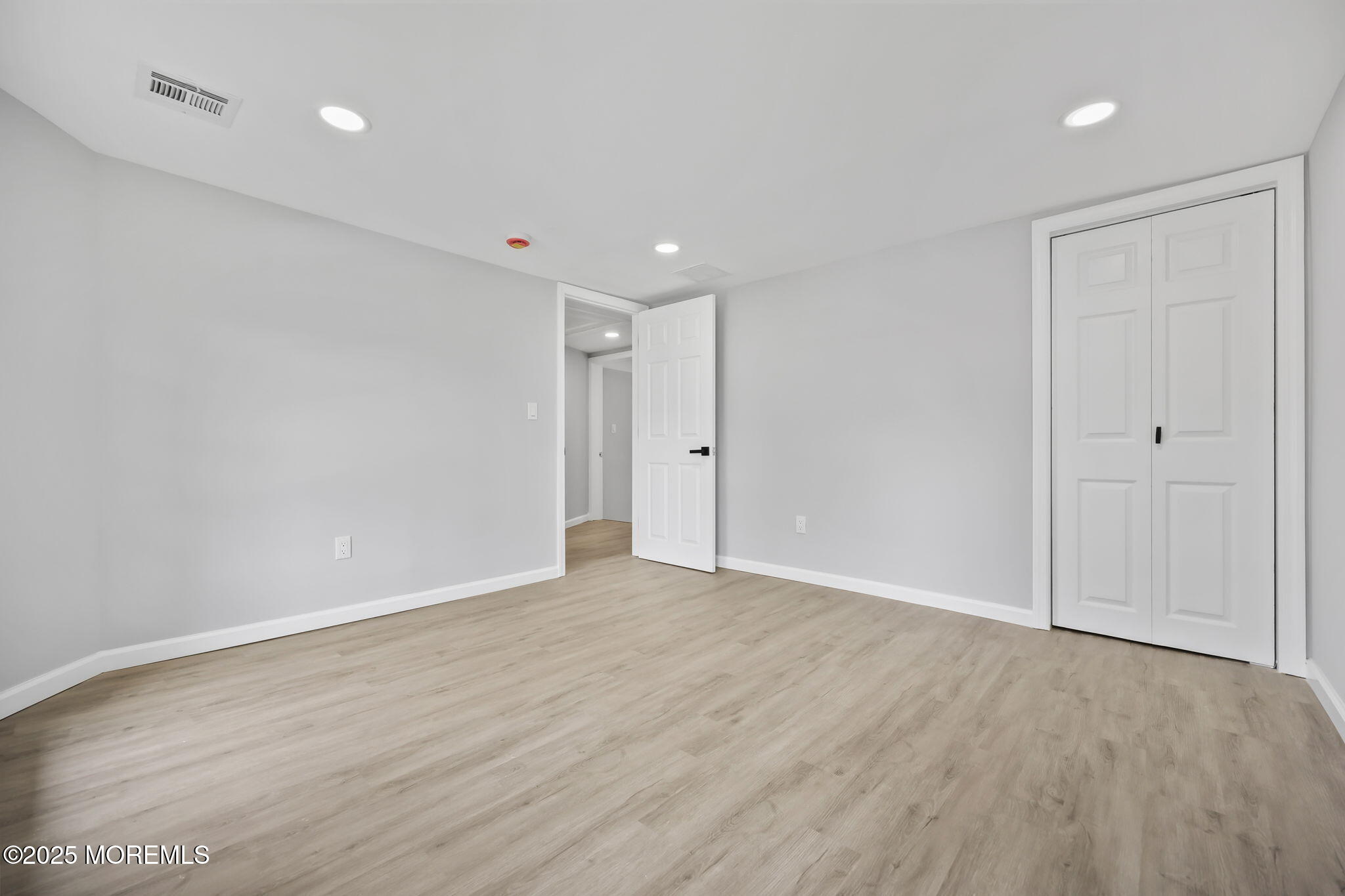 Matawan, New Jersey, 07747, United States, 3 Bedrooms Bedrooms, ,2 BathroomsBathrooms,Residential,For Sale,1977234