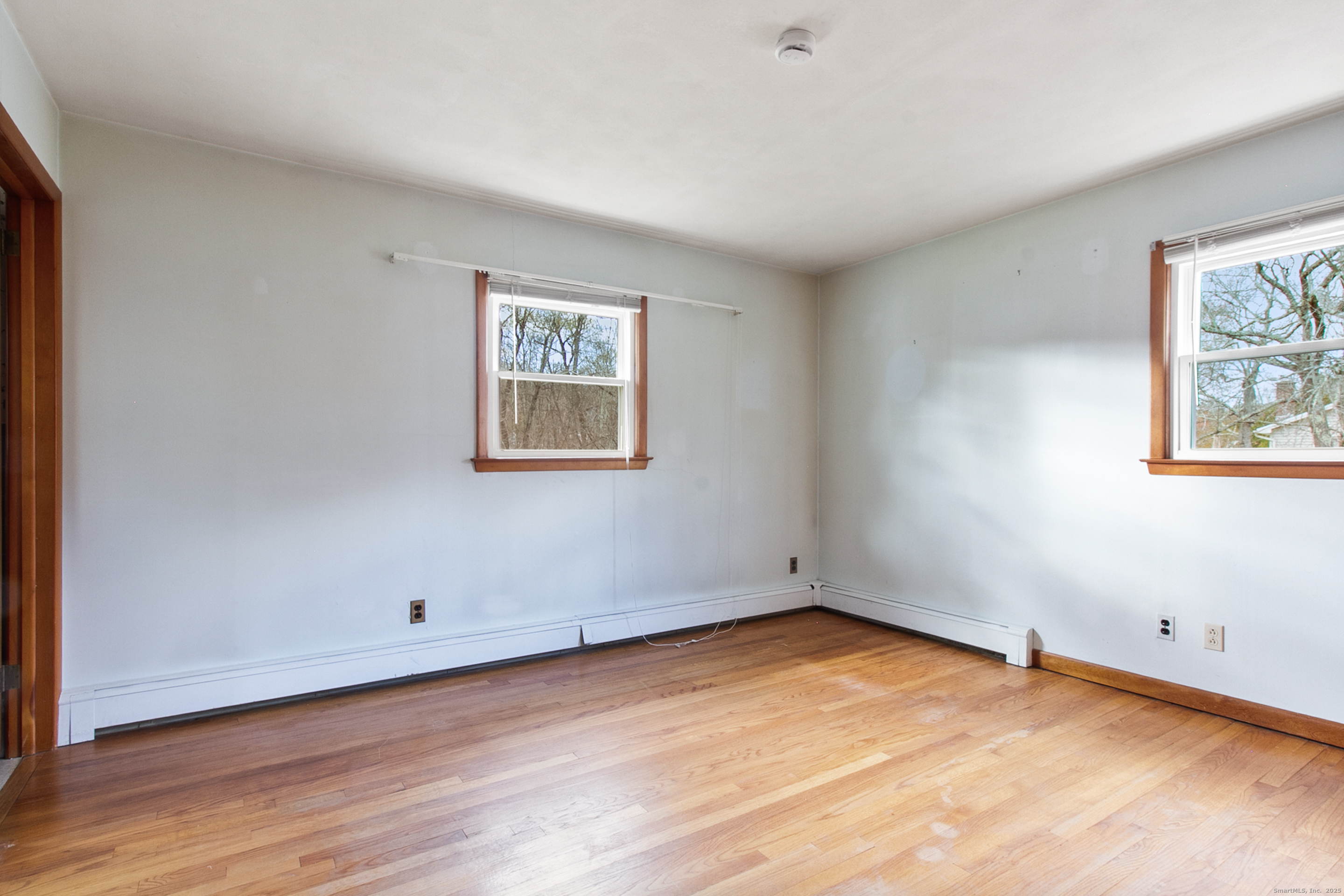 New Fairfield, Connecticut, 06812, United States, 3 Bedrooms Bedrooms, ,3 BathroomsBathrooms,Residential,For Sale,1997532