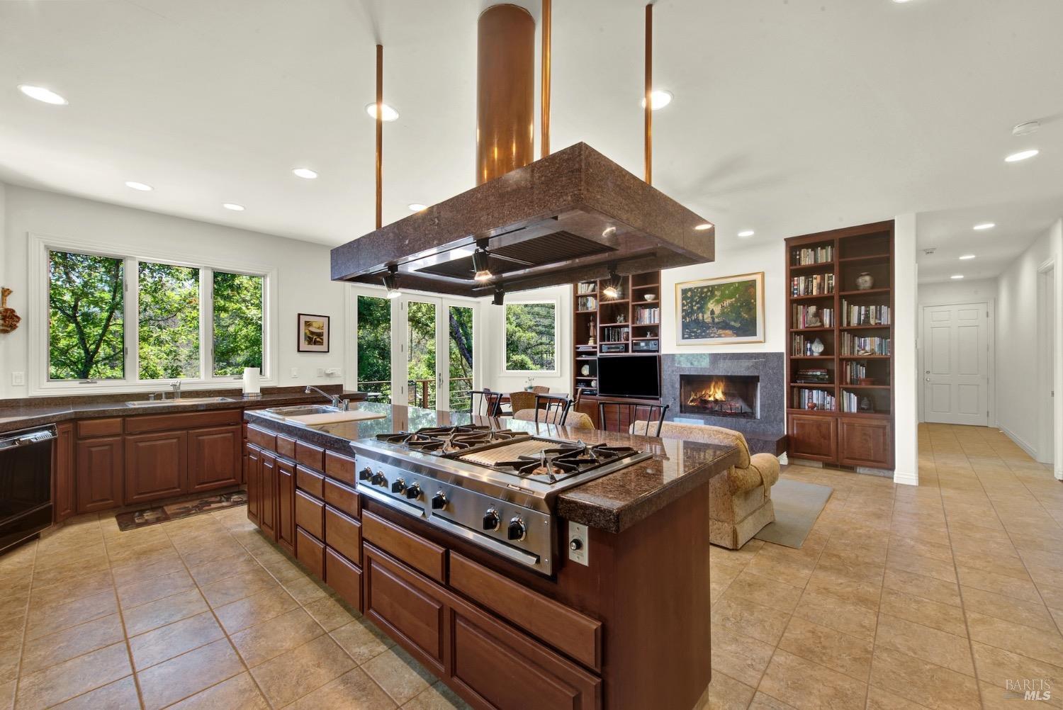 Napa, California, 94574, United States, 4 Bedrooms Bedrooms, ,5 BathroomsBathrooms,Residential,For Sale,1784164