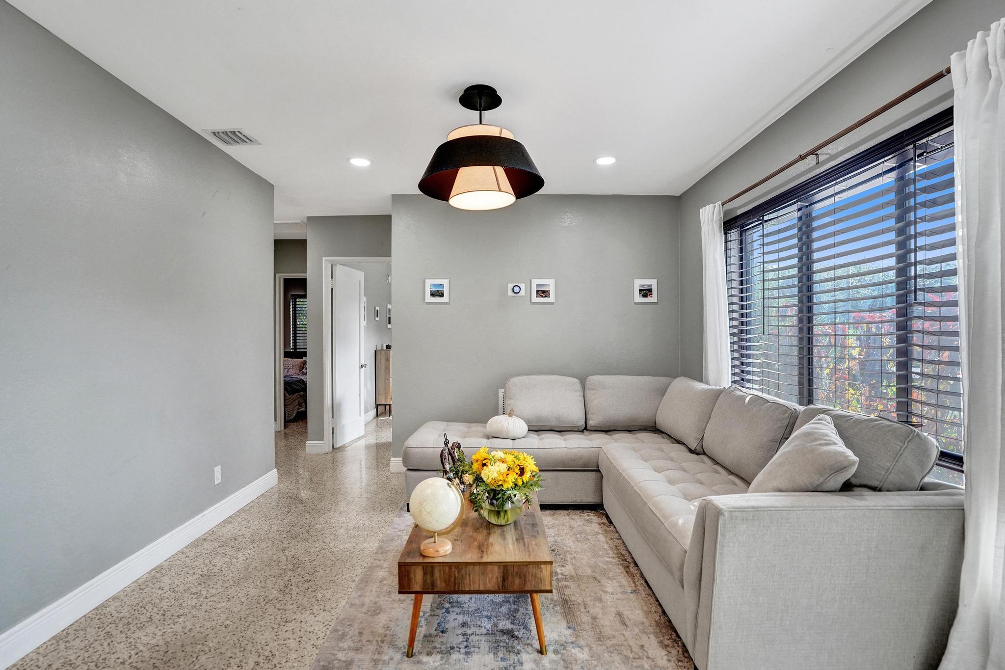 Fort Lauderdale, Florida, 33305, United States, 3 Bedrooms Bedrooms, ,2 BathroomsBathrooms,Residential,For Sale,2027542