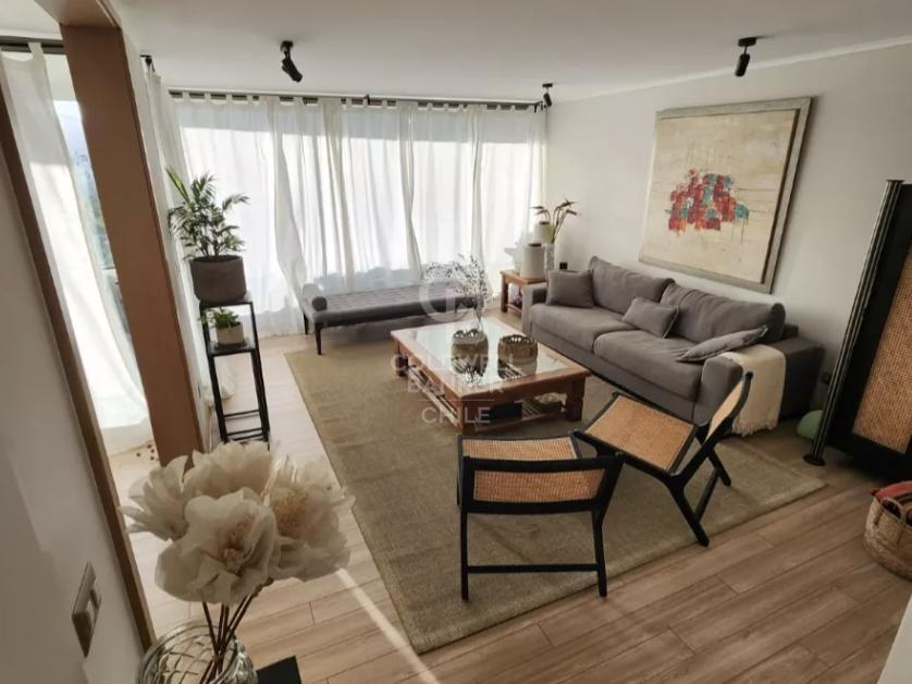 Lo Barnechea, Chile, 4 Bedrooms Bedrooms, ,4 BathroomsBathrooms,Residential,For Sale,1697048