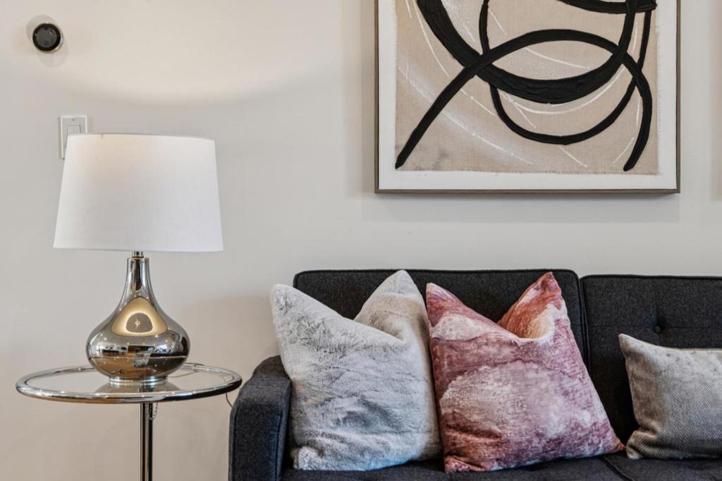 San Francisco, California, 94116, United States, 4 Bedrooms Bedrooms, ,4 BathroomsBathrooms,Residential,For Sale,2014062