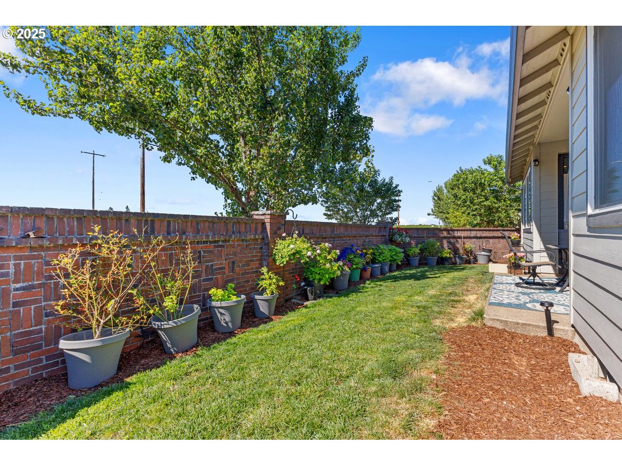 Canby, Oregon, 97013, United States, 3 Bedrooms Bedrooms, ,2 BathroomsBathrooms,Residential,For Sale,1903561