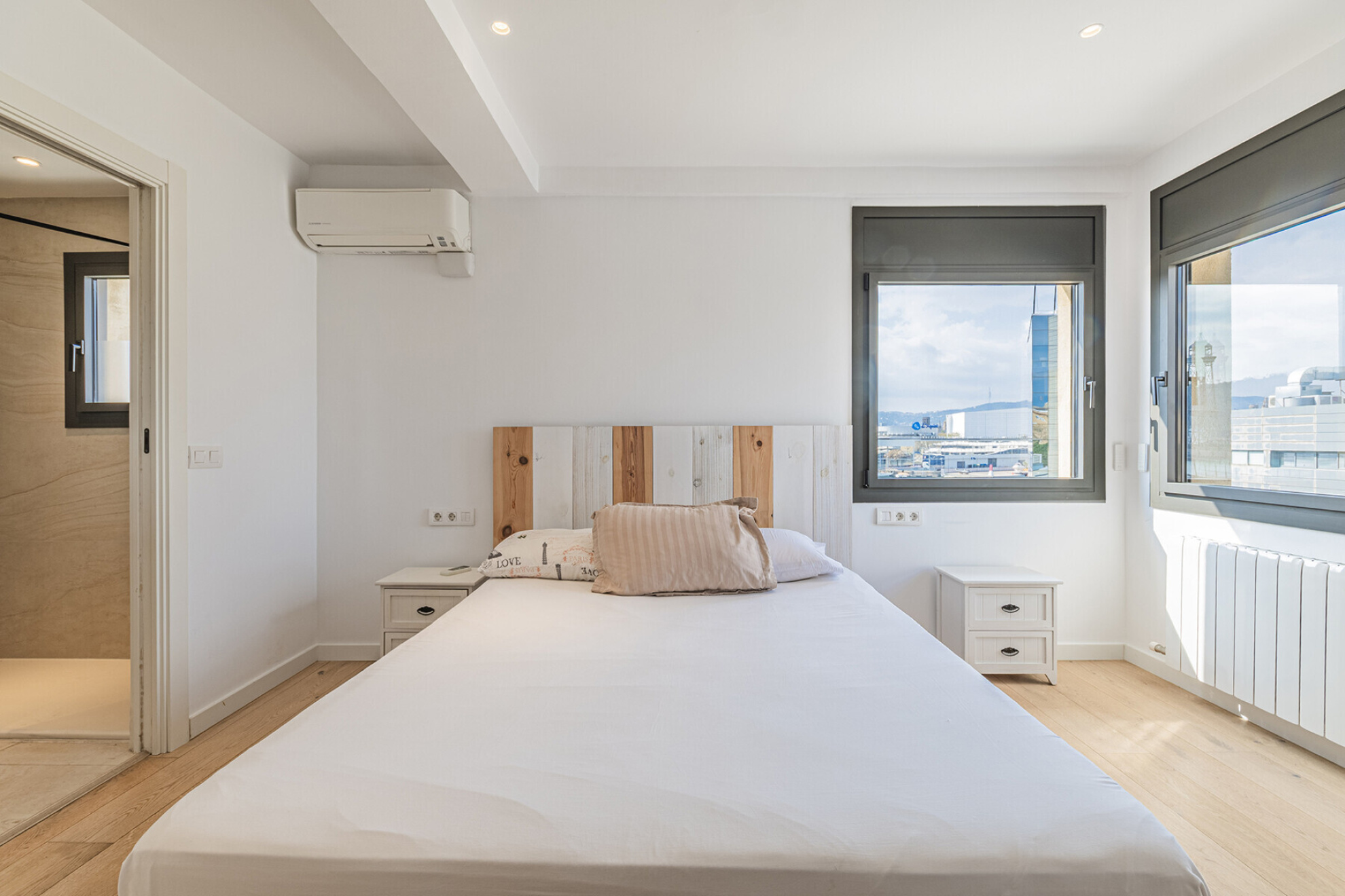  Modern apartment in front of the beach - 物件實景