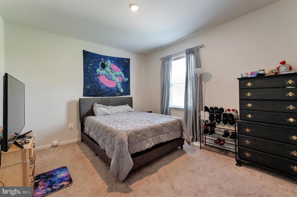 Spotsylvania, Virginia, 22551, United States, 3 Bedrooms Bedrooms, ,4 BathroomsBathrooms,Residential,For Sale,1869510