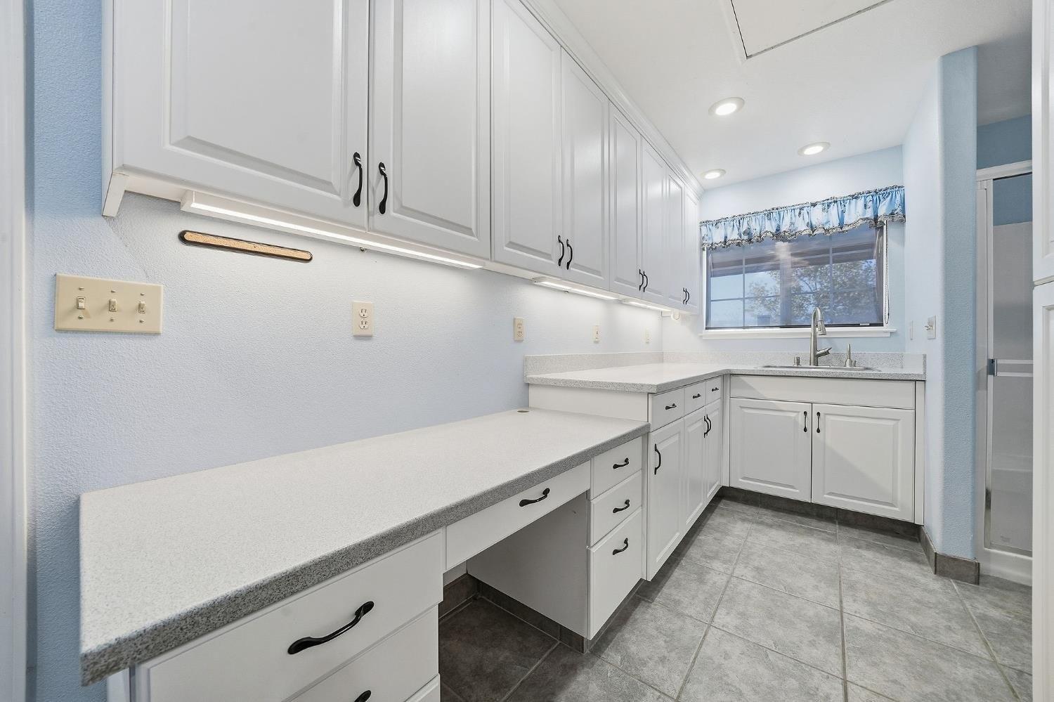 Valley Springs, California, 95252, United States, 3 Bedrooms Bedrooms, ,3 BathroomsBathrooms,Residential,For Sale,1983340