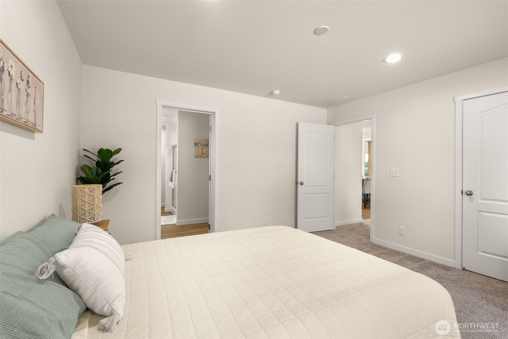 Napavine, Washington, 98565, United States, 5 Bedrooms Bedrooms, ,2 BathroomsBathrooms,Residential,For Sale,1981873