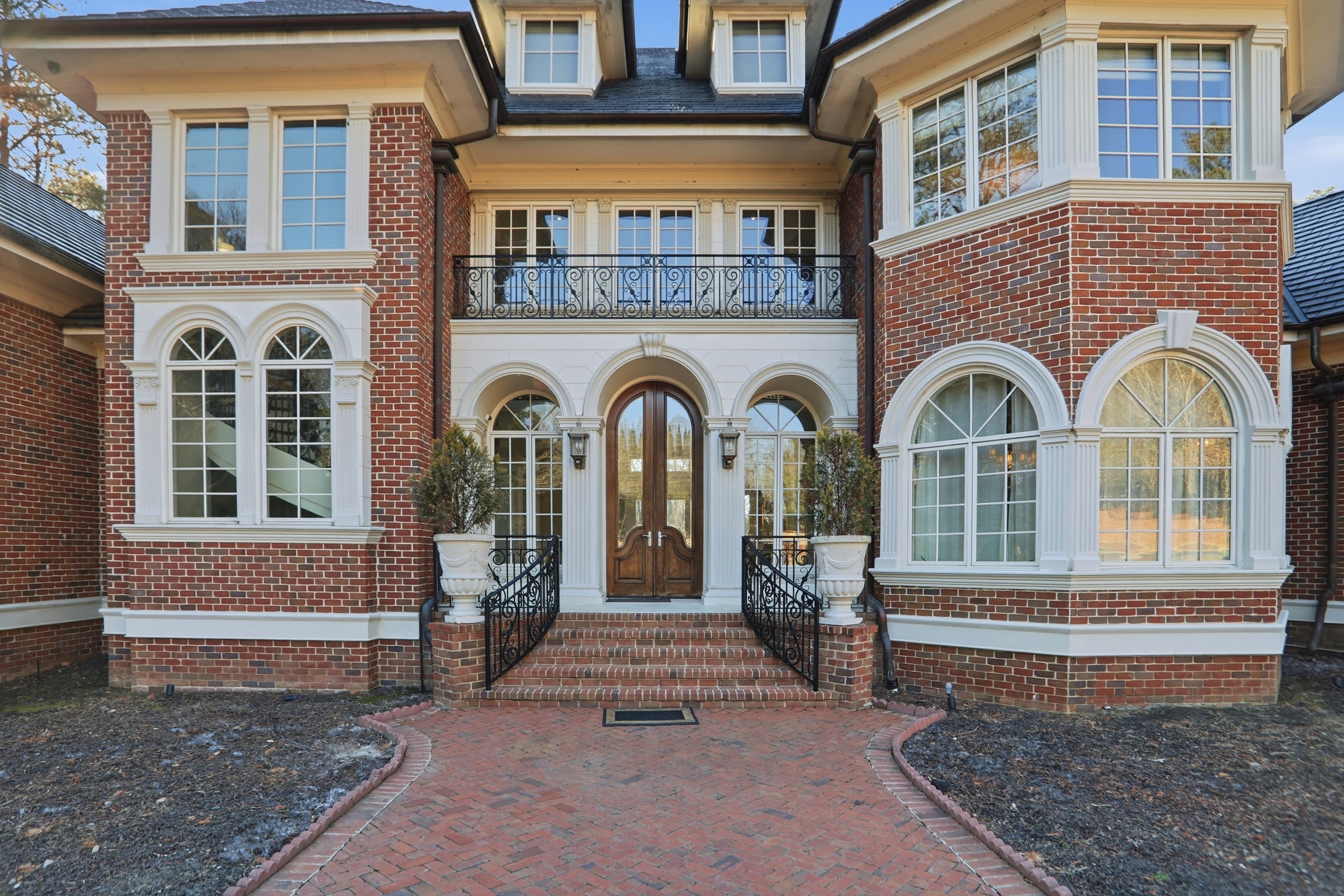 Atlanta, Georgia, 30349, United States, 6 Bedrooms Bedrooms, ,9 BathroomsBathrooms,Residential,For Sale,2013392