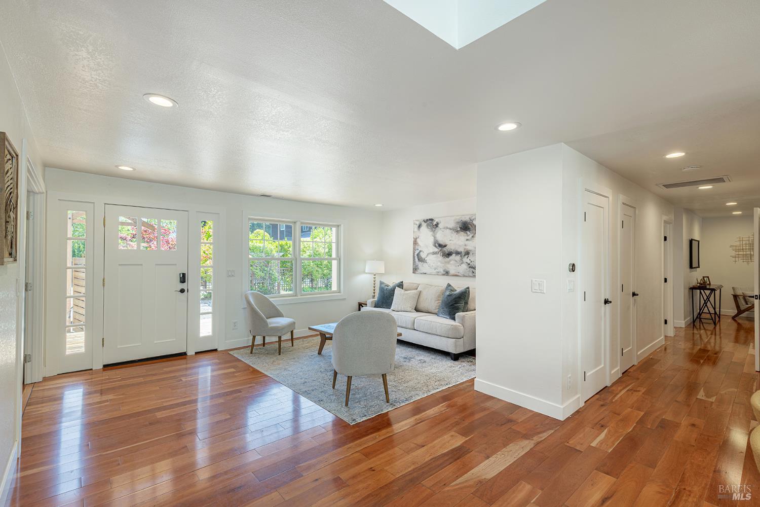 Glen Ellen, California, 95442, United States, 4 Bedrooms Bedrooms, ,3 BathroomsBathrooms,Residential,For Sale,1904205