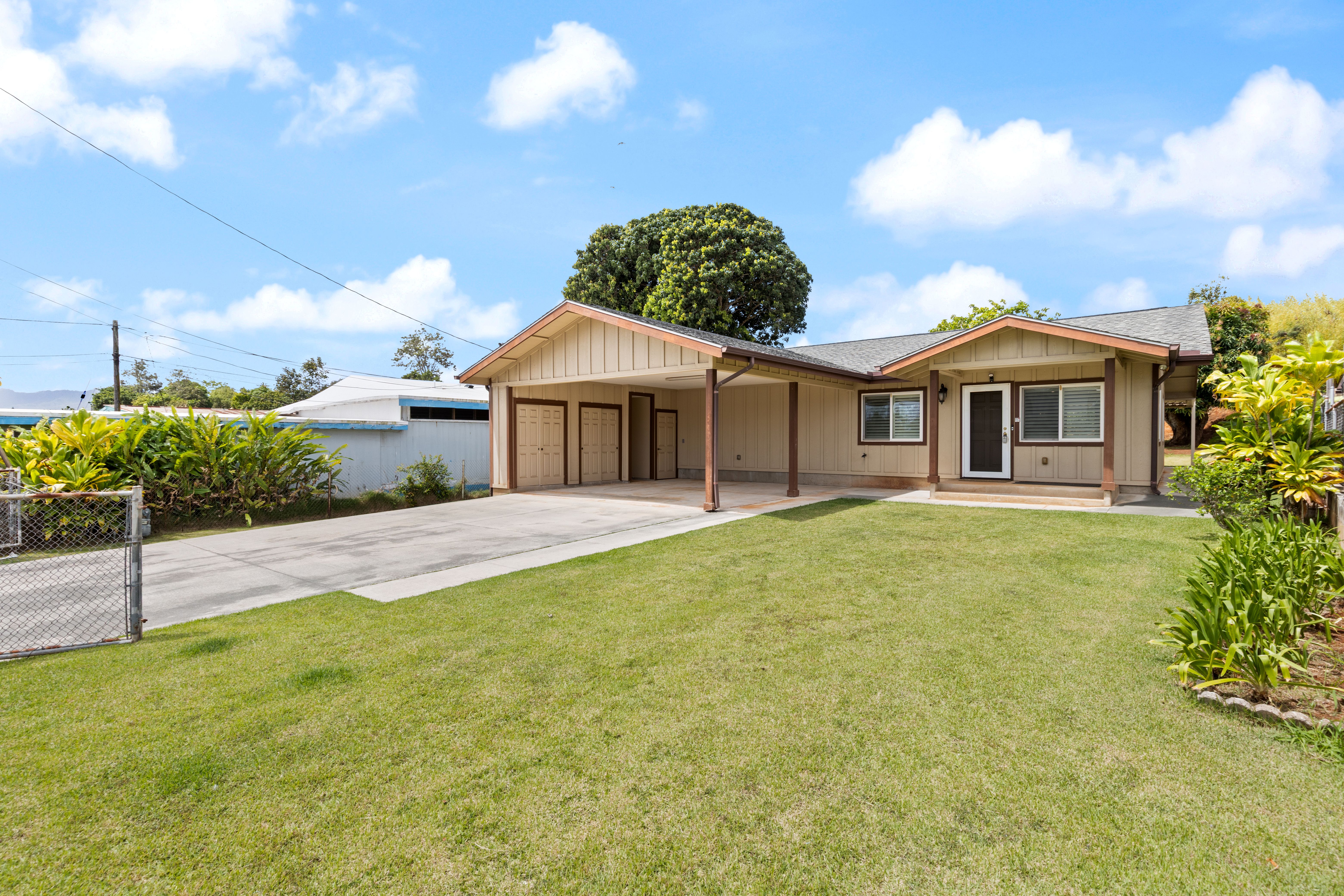 Mililani, Hawaii, 96789, United States, 3 Bedrooms Bedrooms, ,2 BathroomsBathrooms,Residential,For Sale,1978135