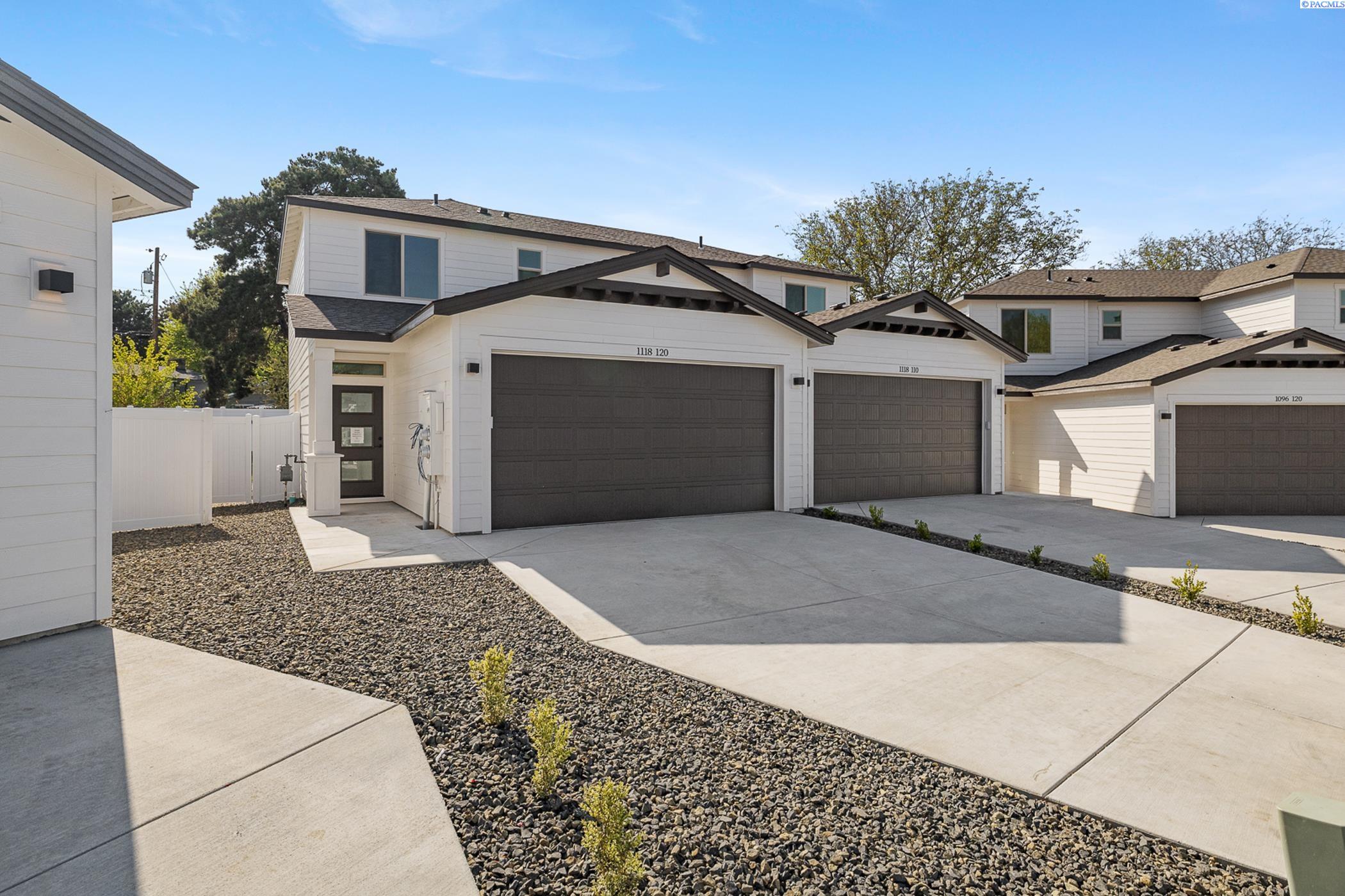 Kennewick, Washington, 99337, United States, 6 Bedrooms Bedrooms, ,Residential,For Sale,1787924