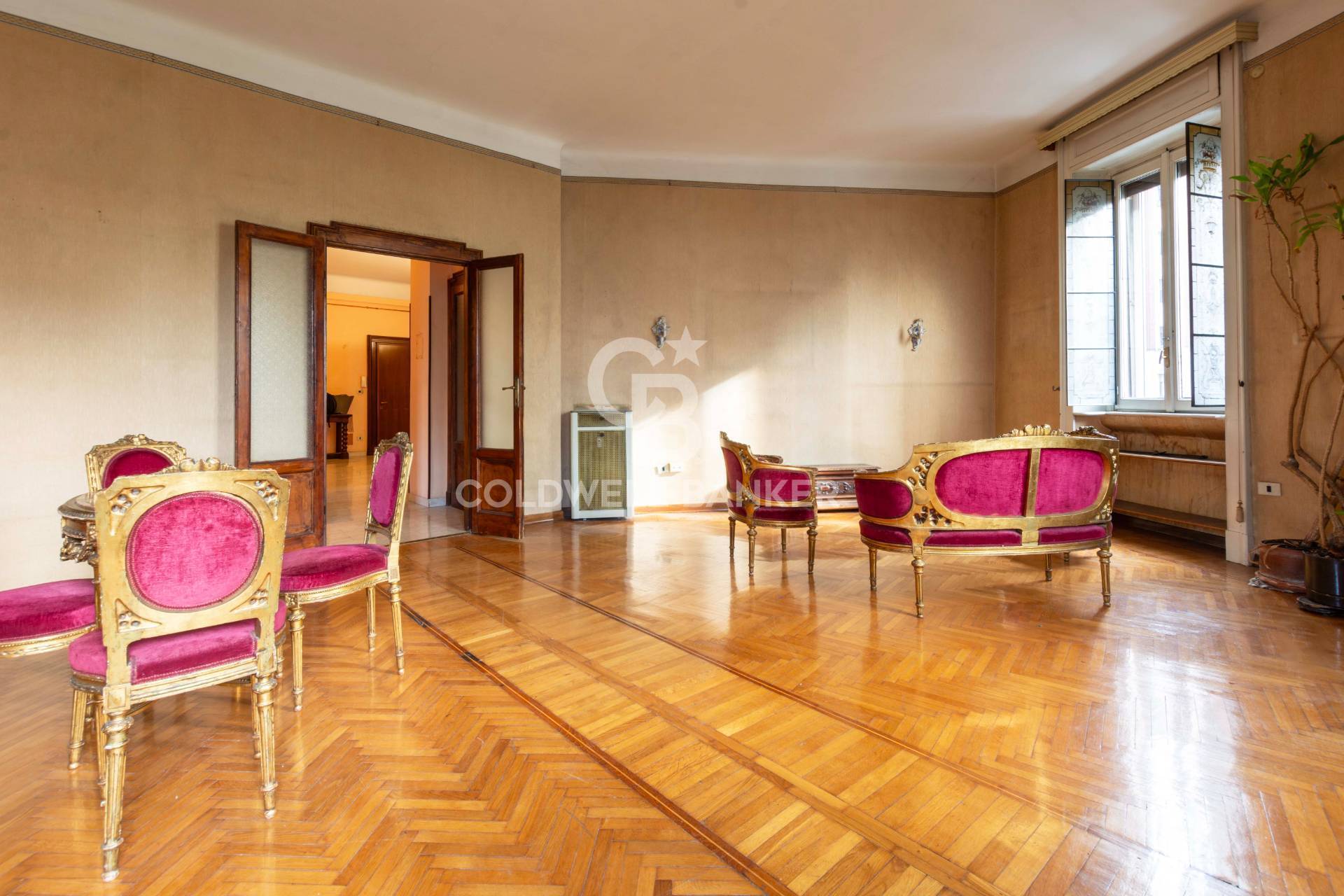 Milano, Milano, 20100, IT, 3 Bedrooms Bedrooms, ,3 BathroomsBathrooms,Residential,For Sale,1987909