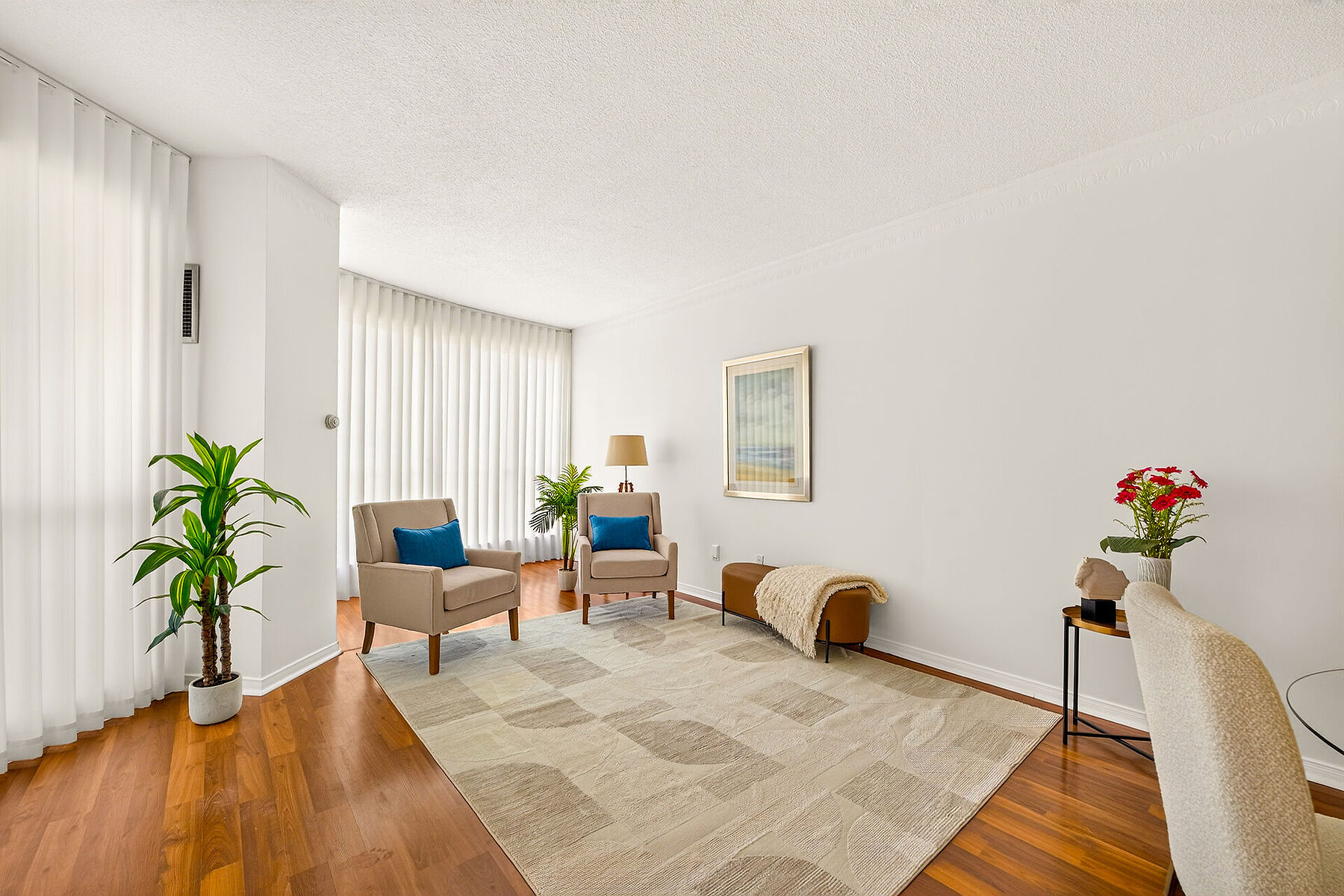  Desirable Waterfront Condo - 物件實景
