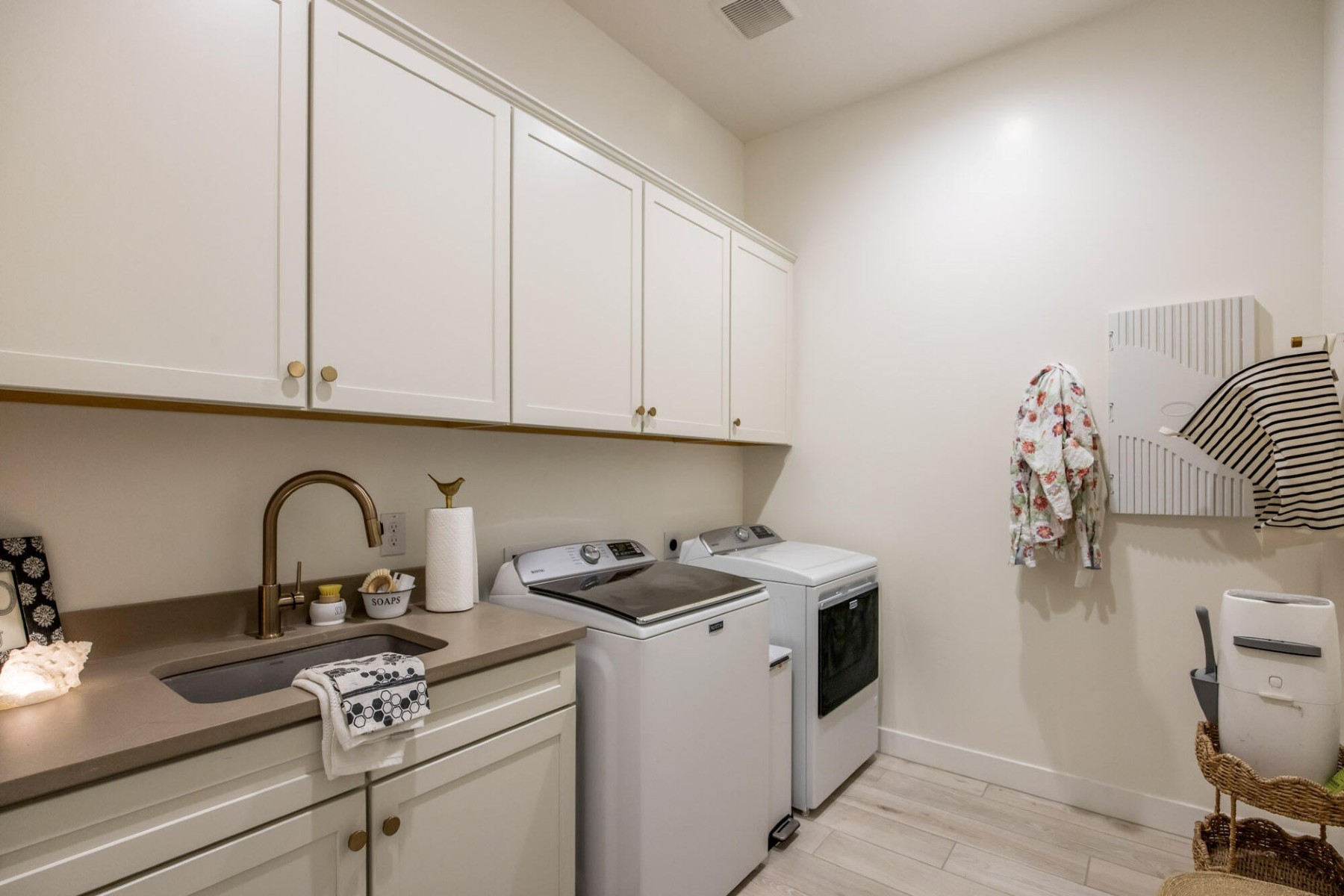  4226 E Desert Vista Trail  Cave Creek, AZ - 物件實景