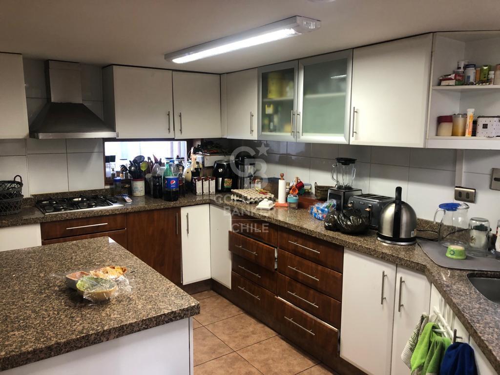 La Reina, Chile, 5 Bedrooms Bedrooms, ,6 BathroomsBathrooms,Residential,For Sale,1970888