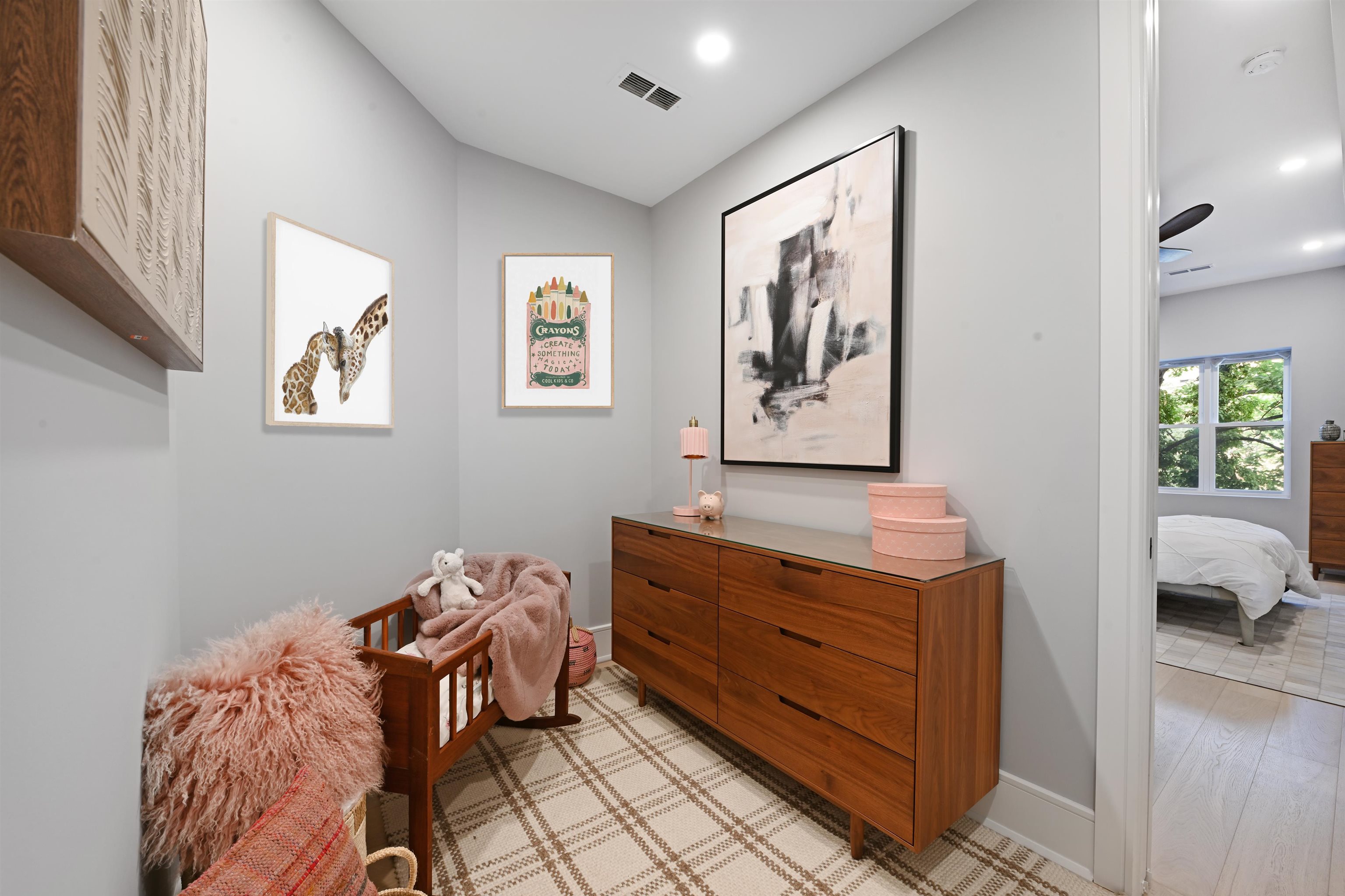 Hoboken, New Jersey, 07030, United States, 3 Bedrooms Bedrooms, ,2 BathroomsBathrooms,Residential,For Sale,1992092