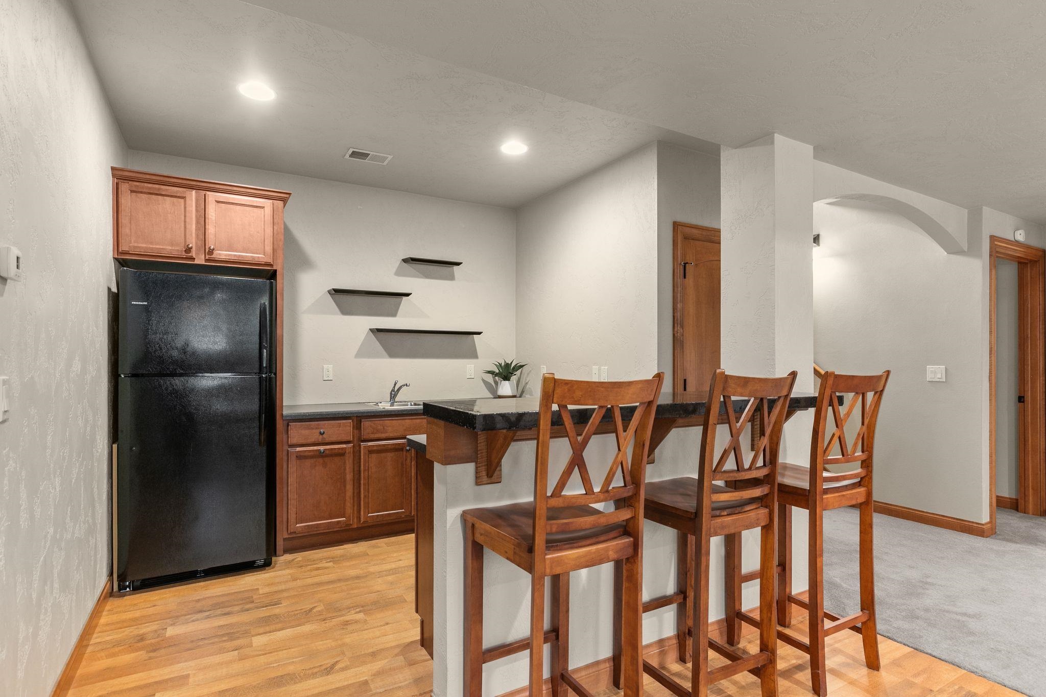 Combined Locks, Wisconsin, 54113, United States, 3 Bedrooms Bedrooms, ,4 BathroomsBathrooms,Residential,For Sale,1976414