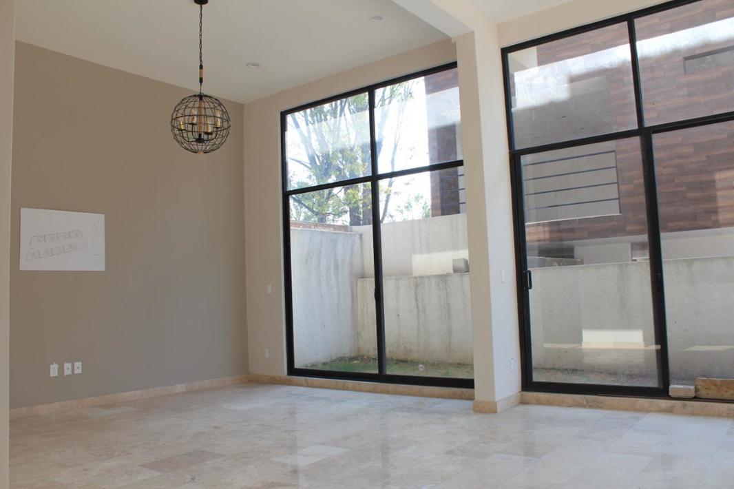 Pel?canos, Cuautitlán Izcalli, Estado de México, 54760, Mexico, 3 Bedrooms Bedrooms, ,2 BathroomsBathrooms,Residential,For Sale,Pel?canos,1440829